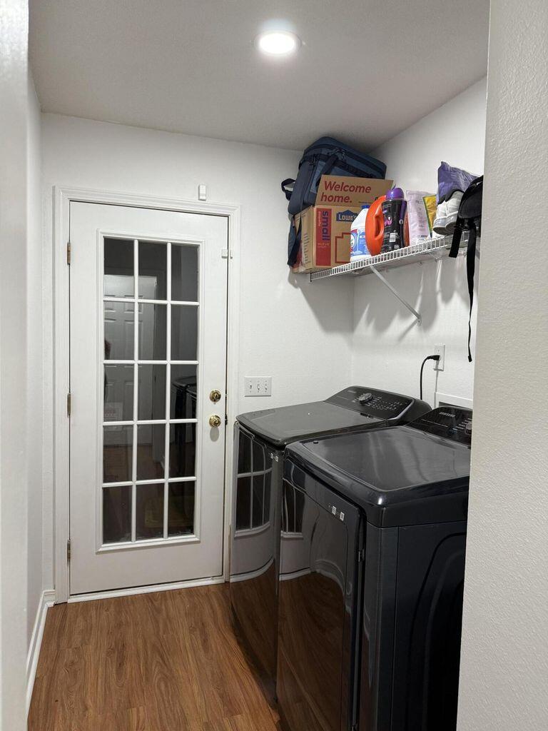 HOLLEY BY THE SEA - Residential Lease