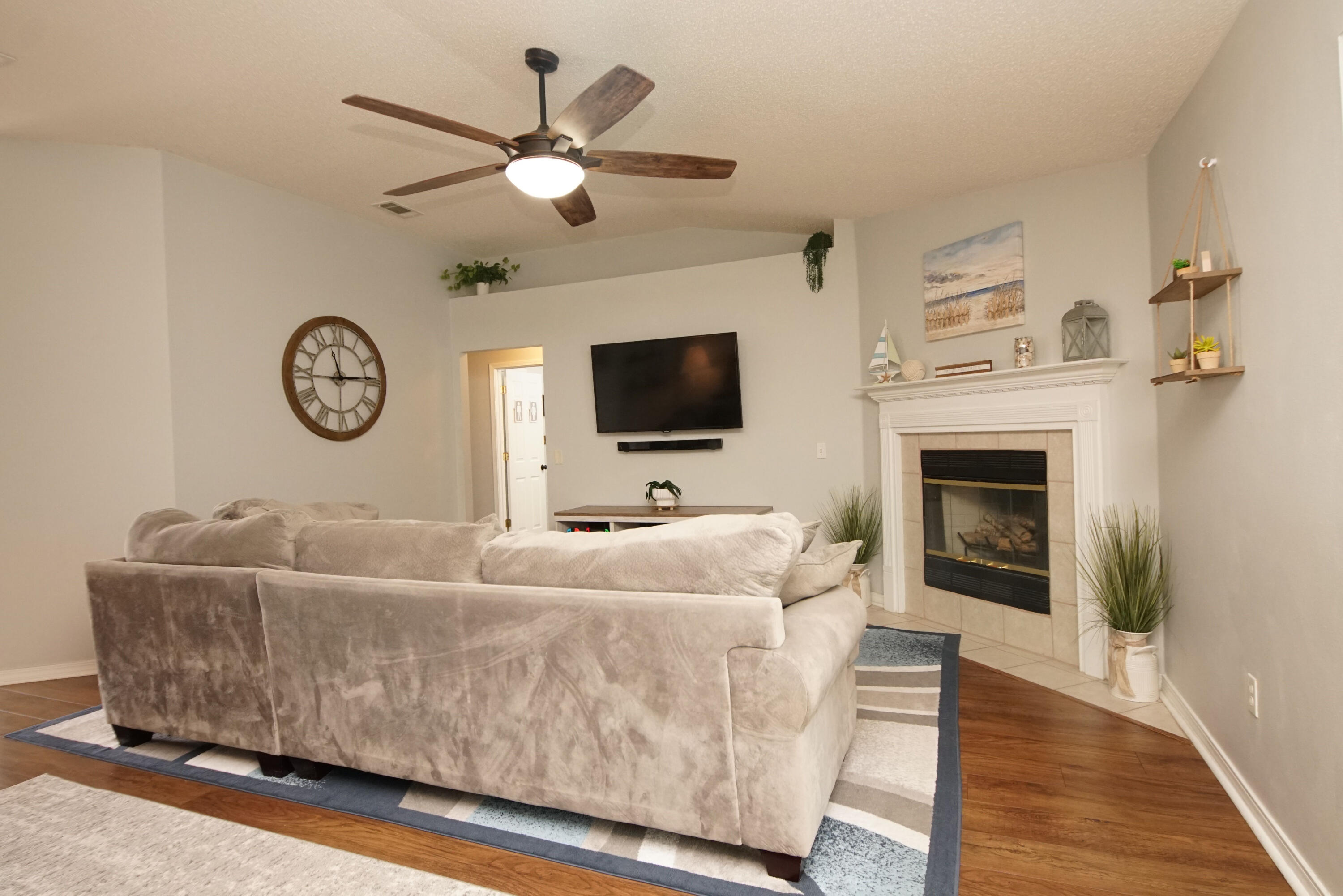 Bluewater Common/Shadow Oaks - Residential