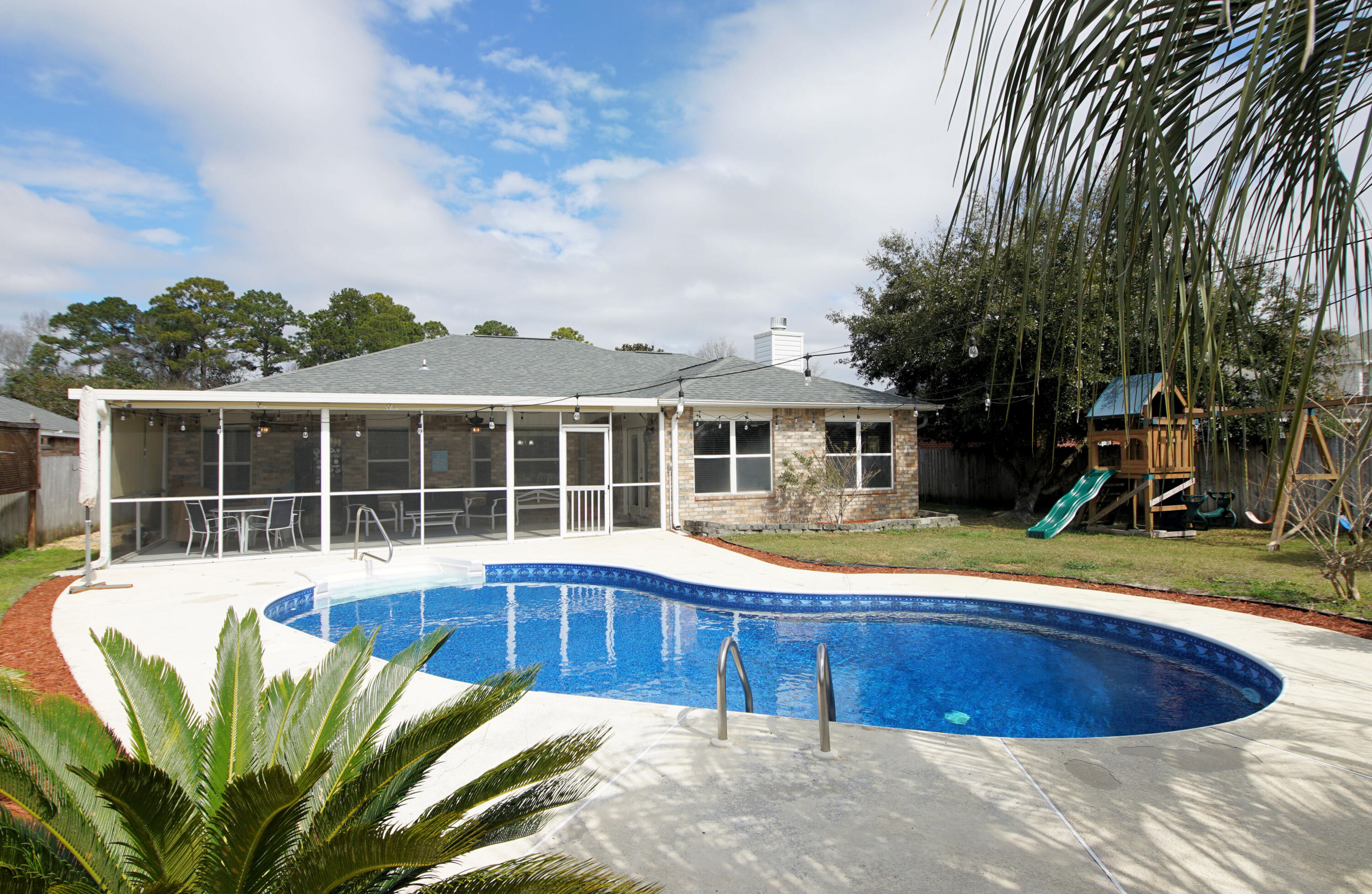 Bluewater Common/Shadow Oaks - Residential