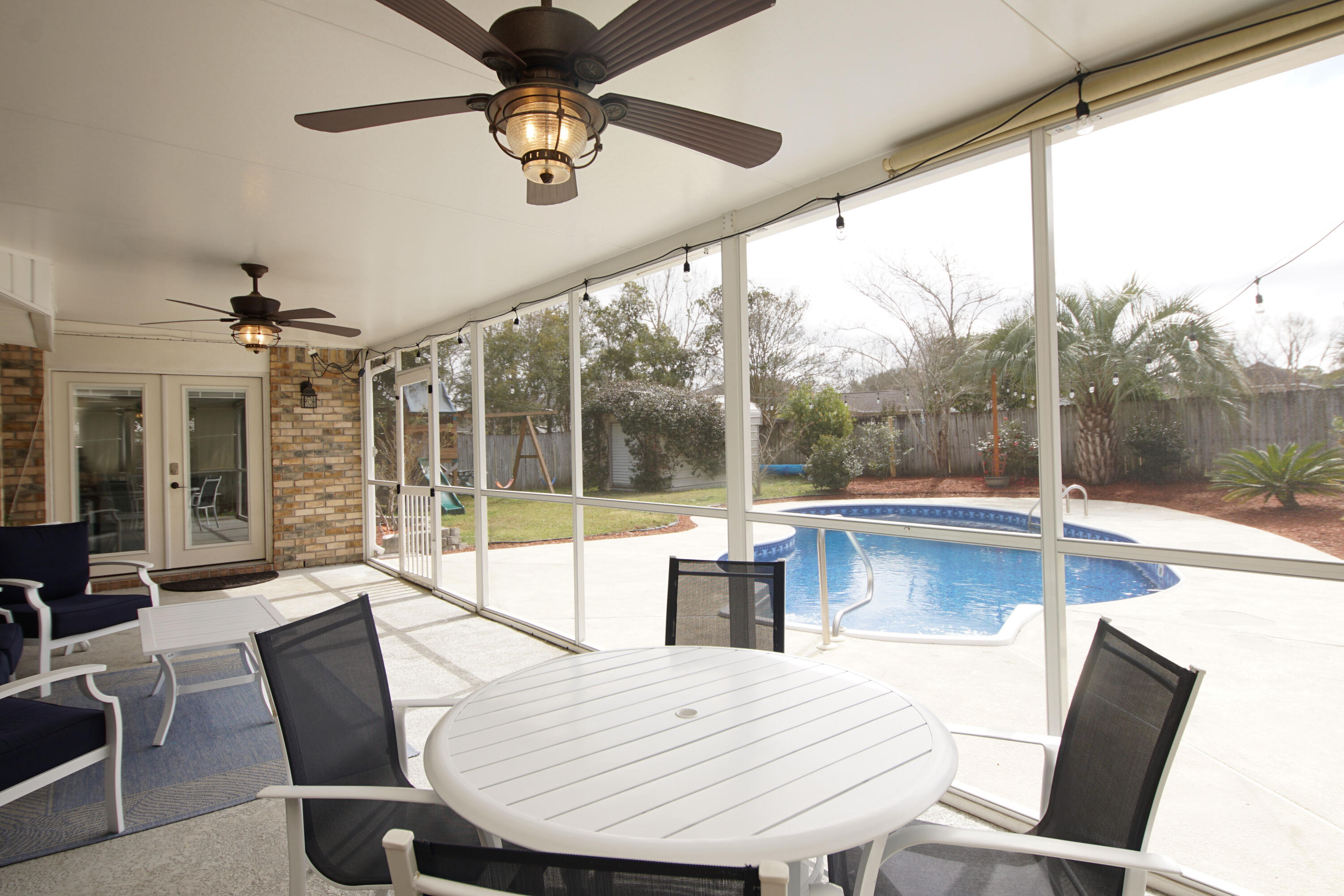 Bluewater Common/Shadow Oaks - Residential