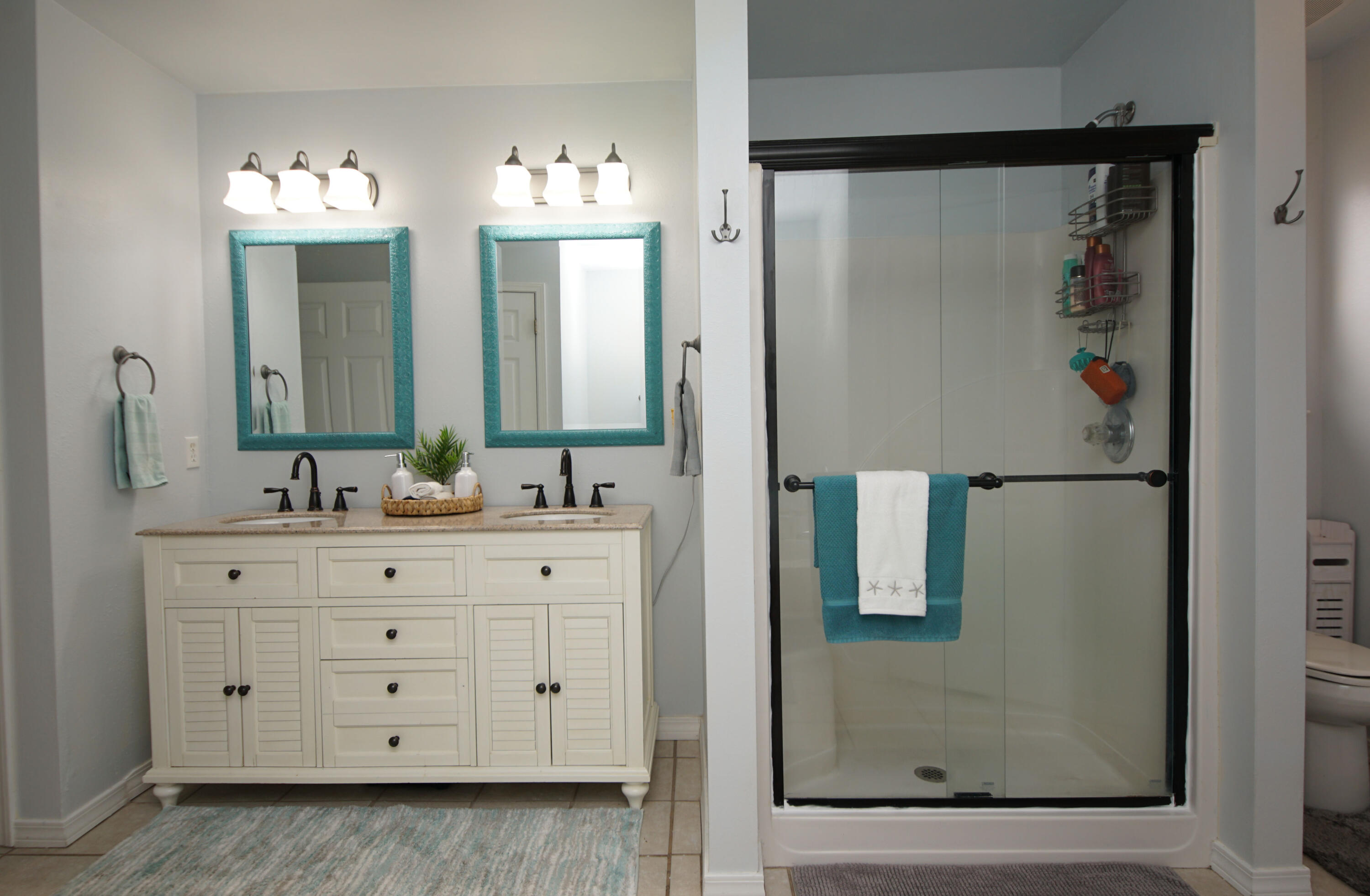 Bluewater Common/Shadow Oaks - Residential