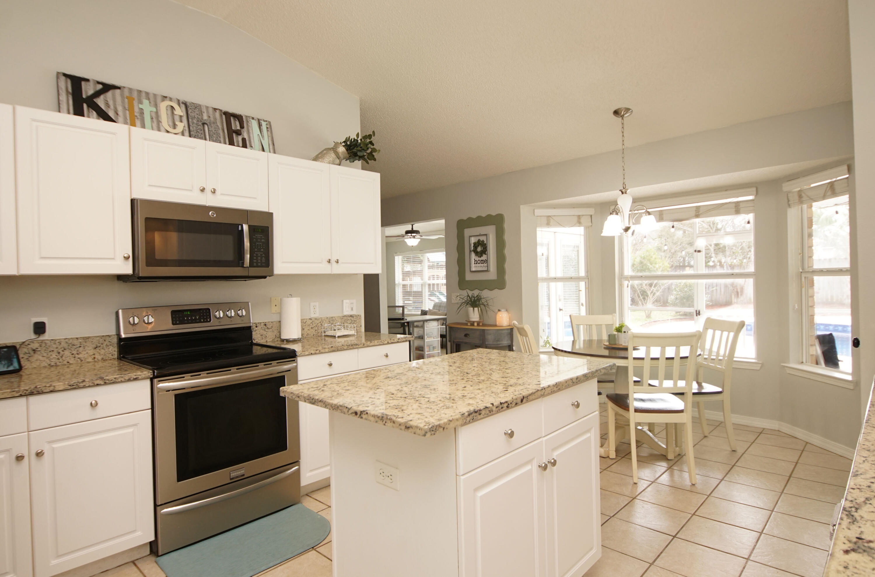 Bluewater Common/Shadow Oaks - Residential