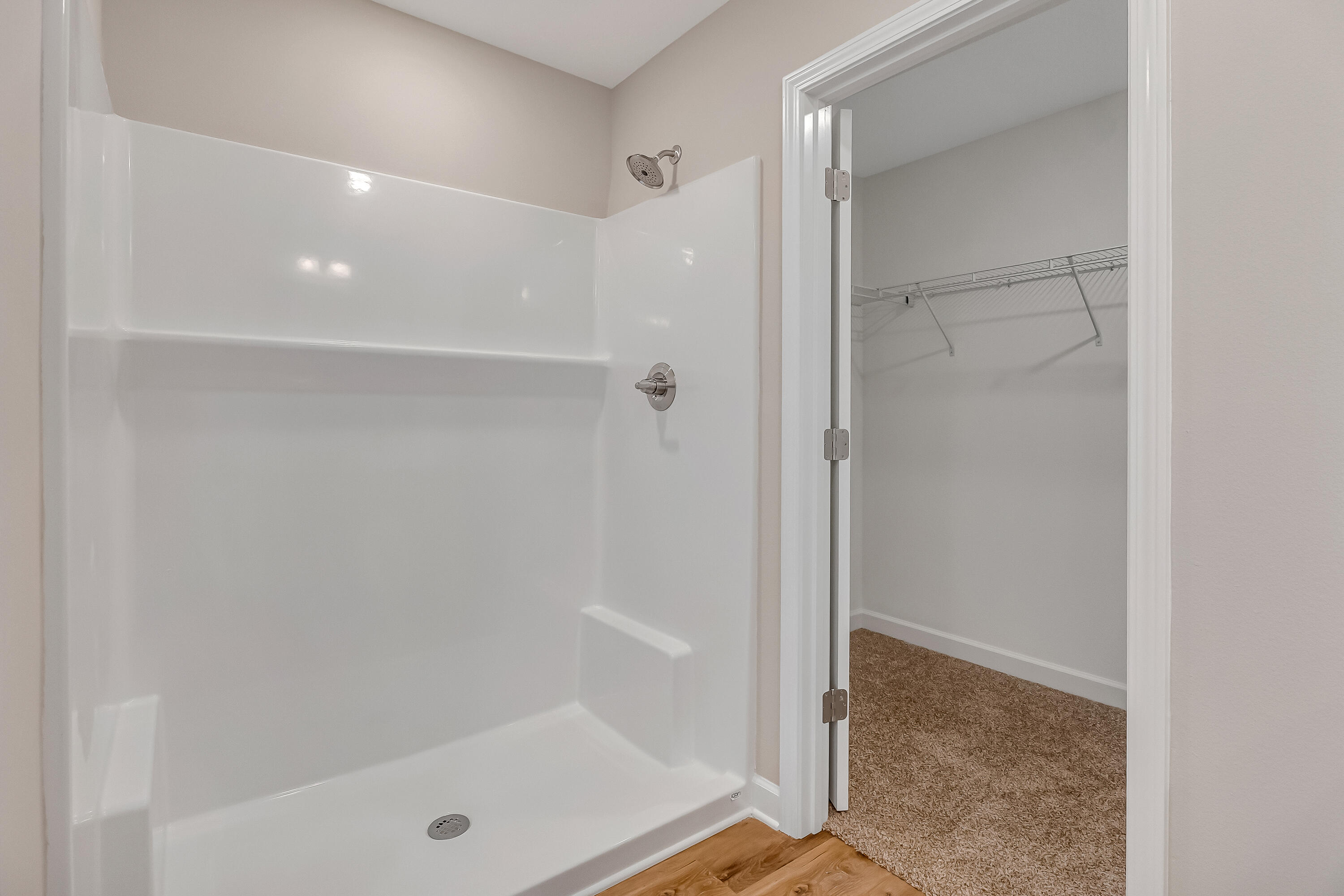 BARTON'S BEND - Residential