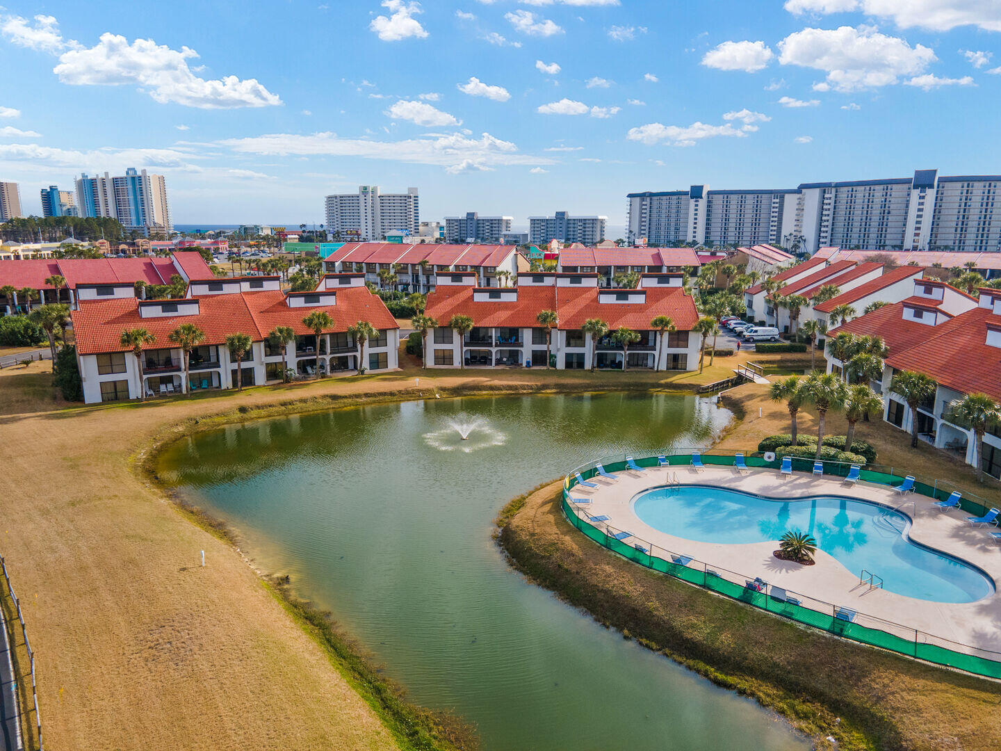 EDGEWATER GOLF VILLAS 3A CONDO - Residential
