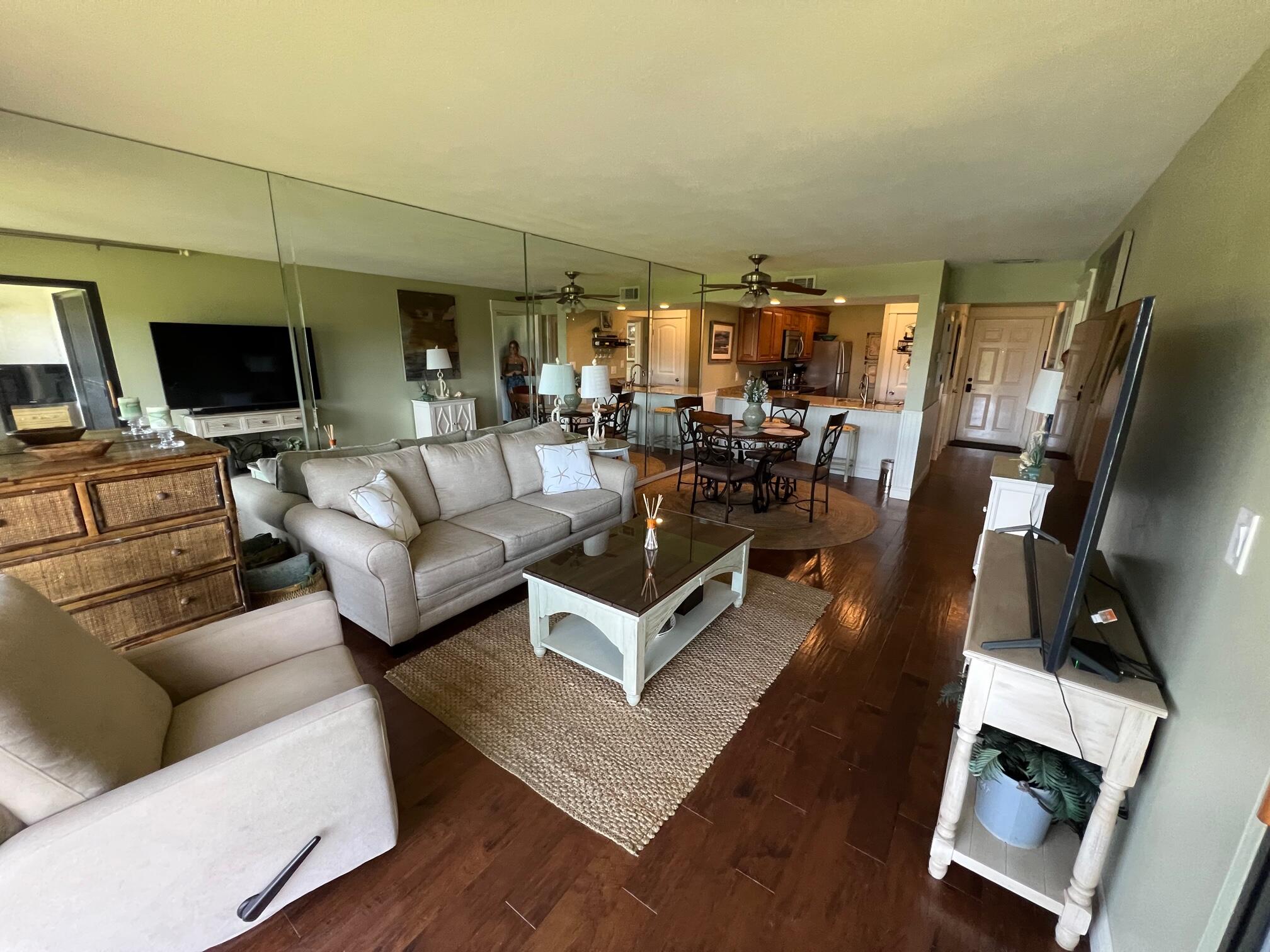 EDGEWATER GOLF VILLAS 3A CONDO - Residential