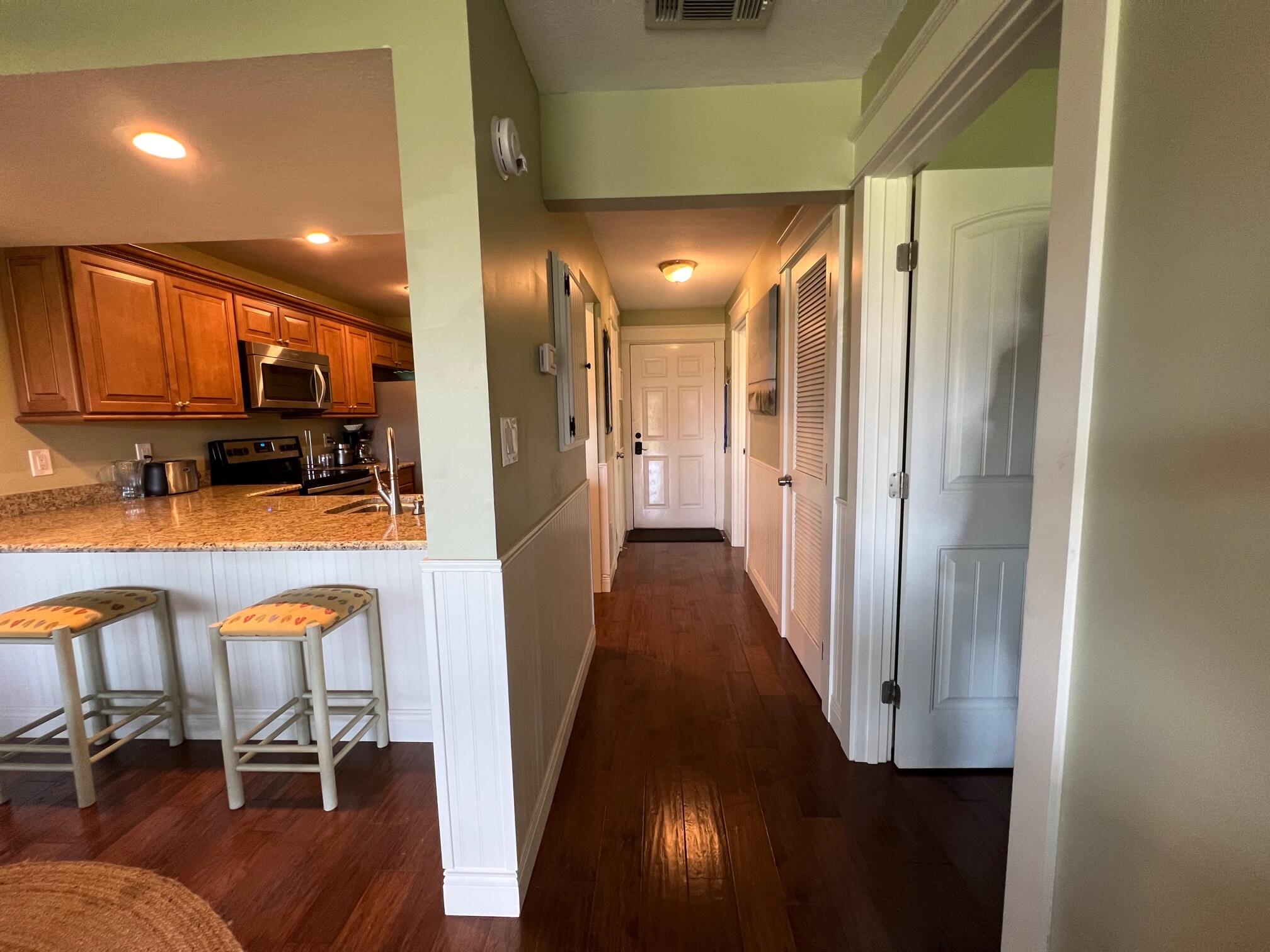 EDGEWATER GOLF VILLAS 3A CONDO - Residential