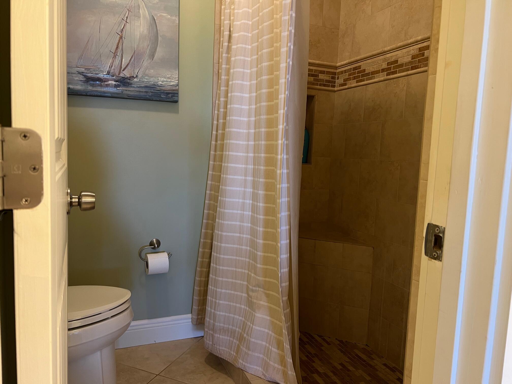 EDGEWATER GOLF VILLAS 3A CONDO - Residential