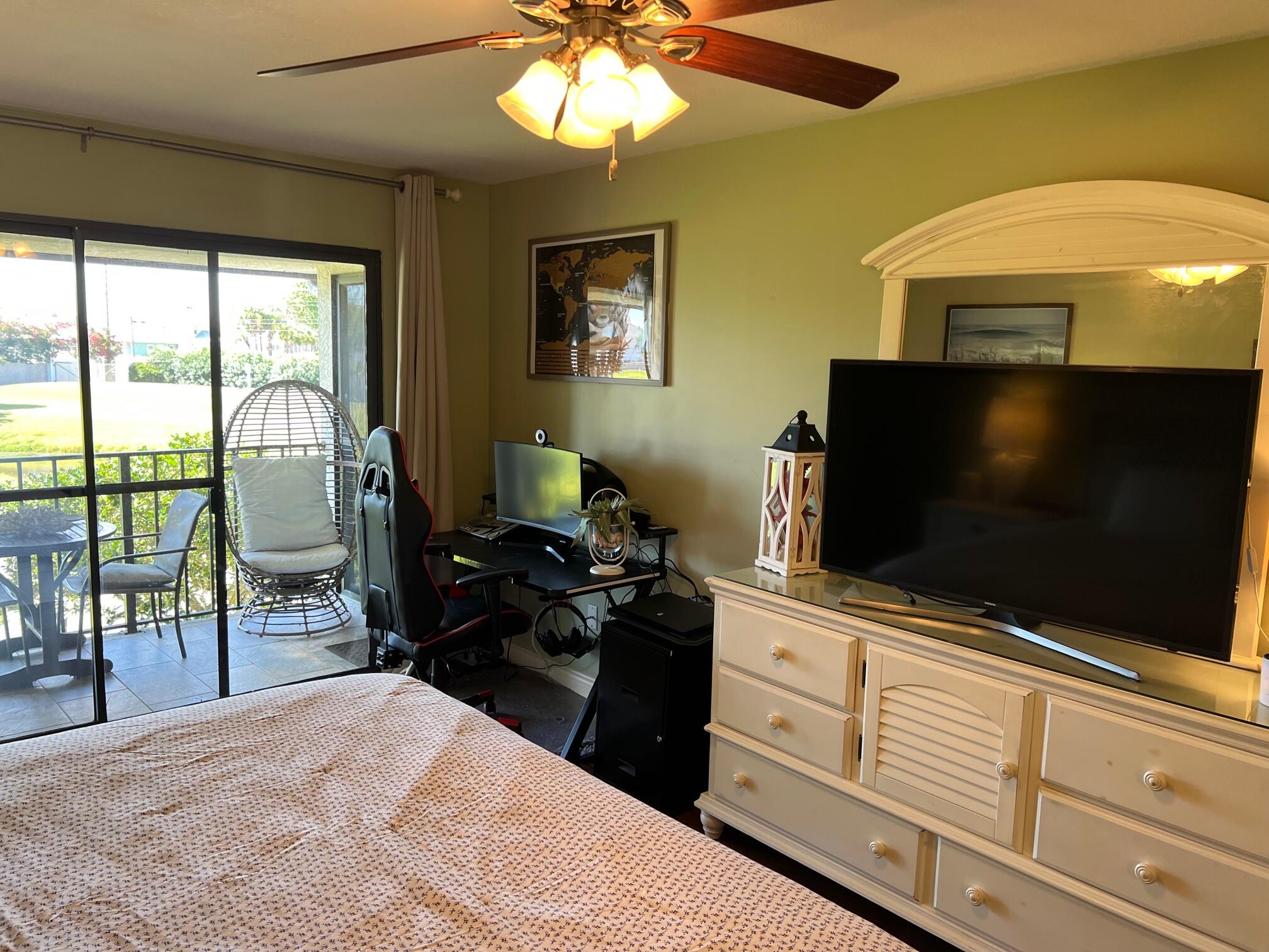 EDGEWATER GOLF VILLAS 3A CONDO - Residential