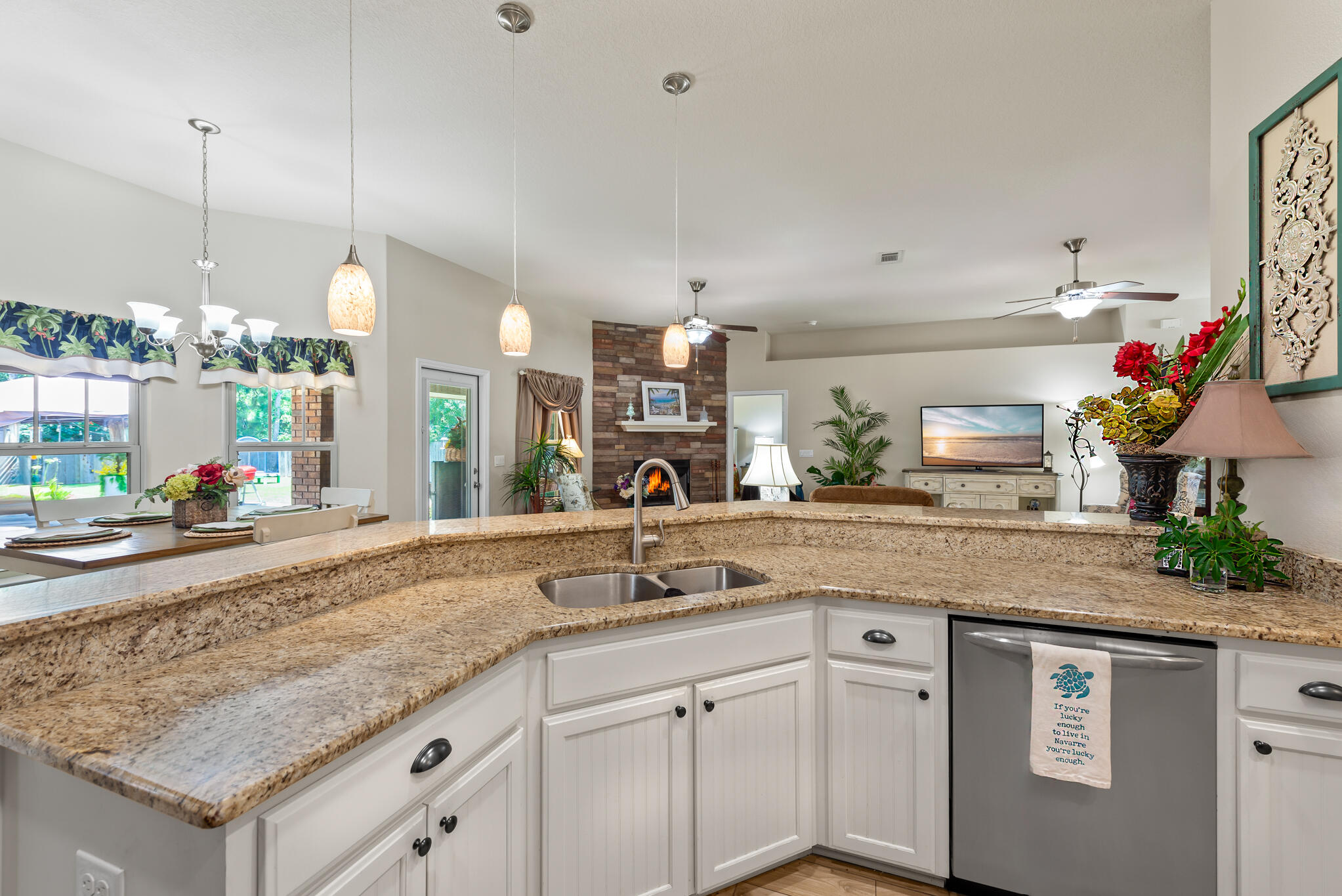 HOLLEY BY THE SEA - Residential