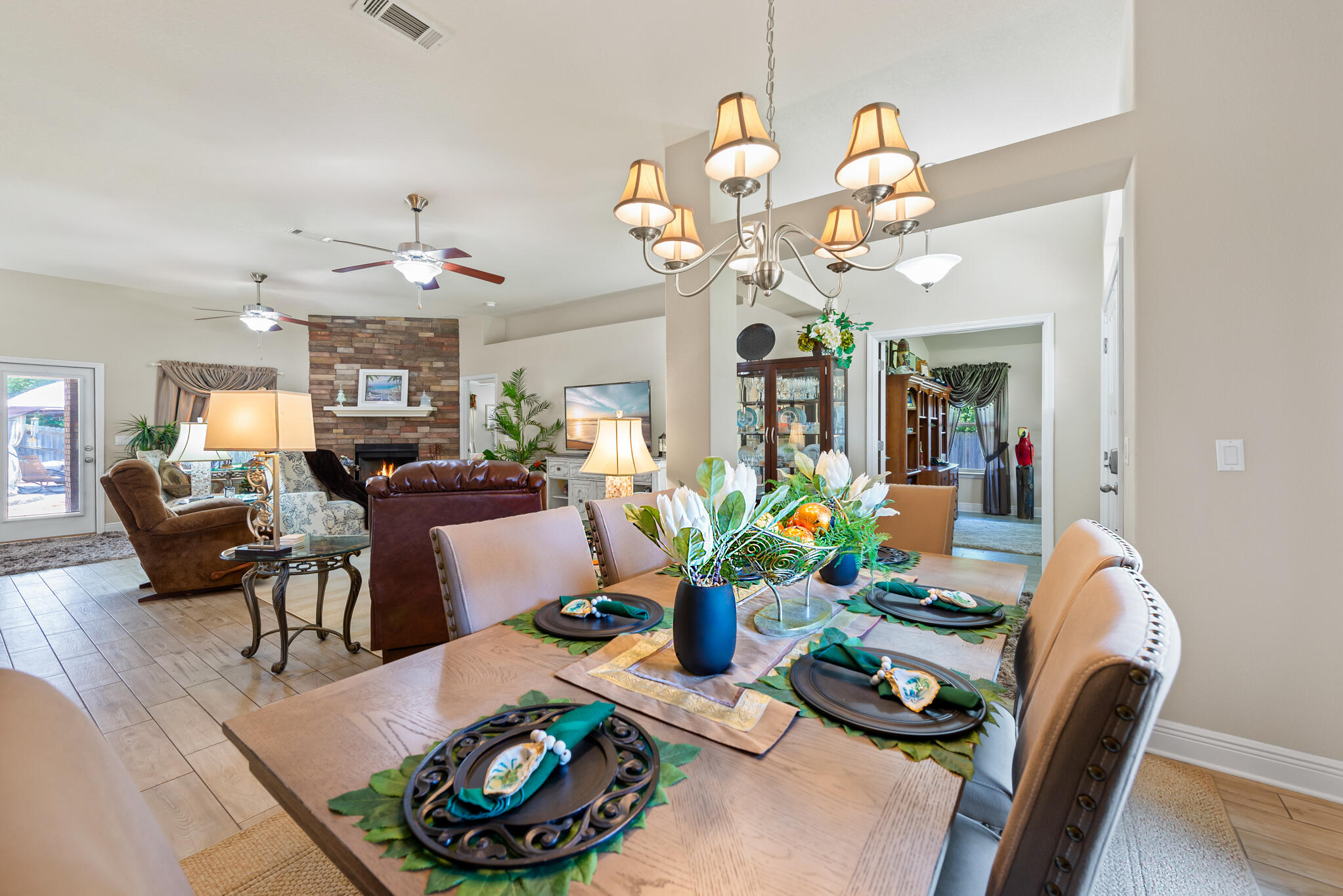 HOLLEY BY THE SEA - Residential