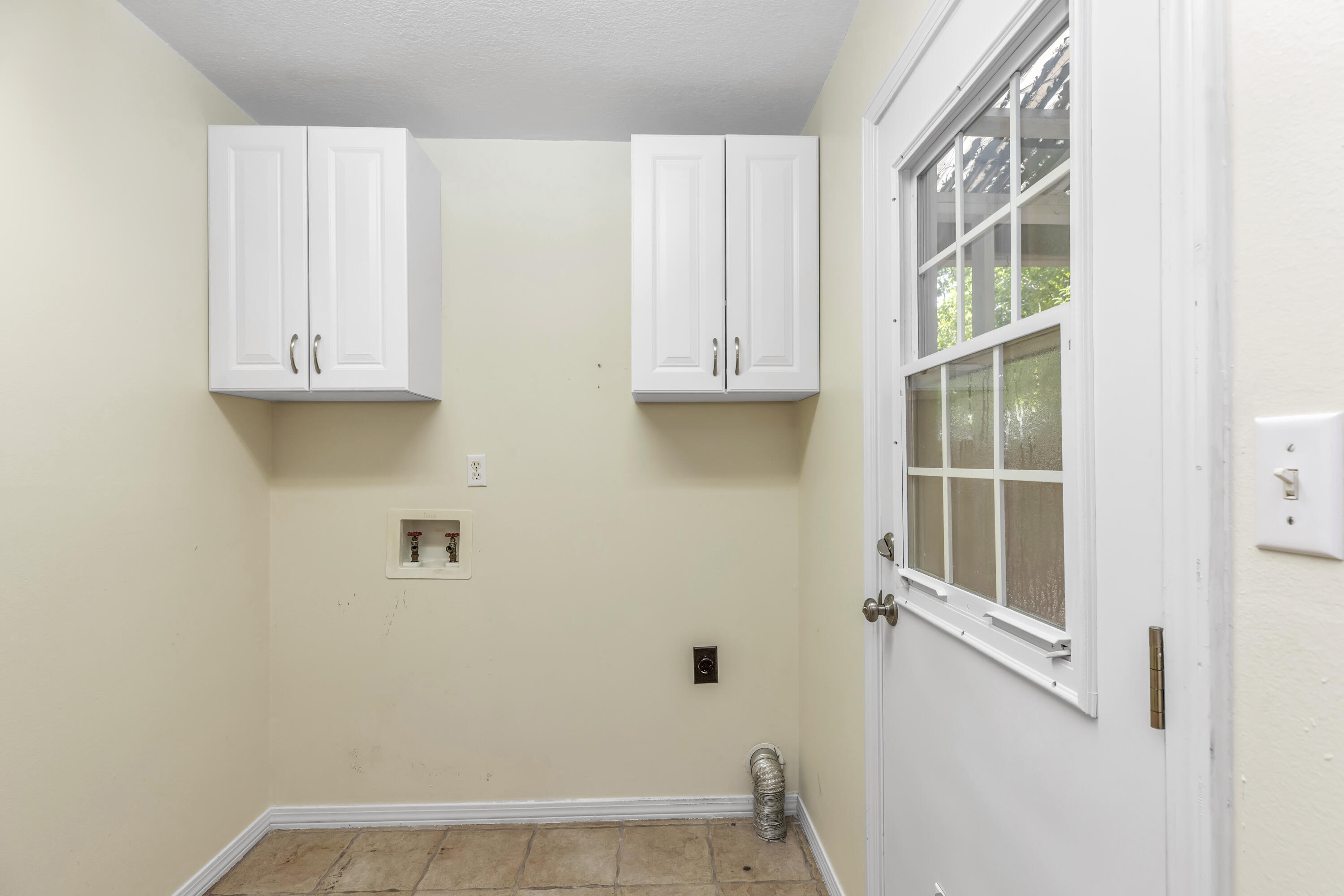 MYERS LANDING - Residential