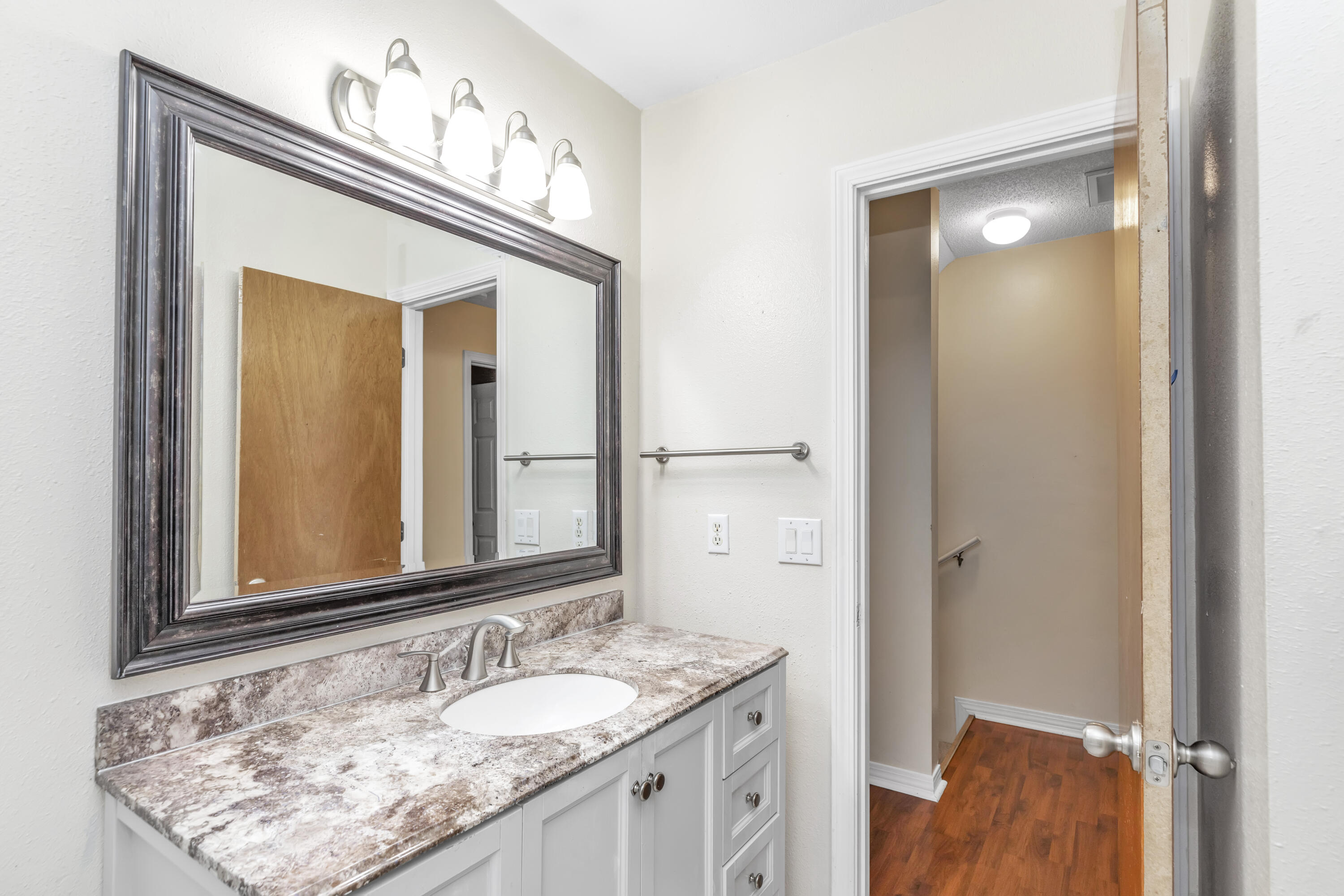 MYERS LANDING - Residential