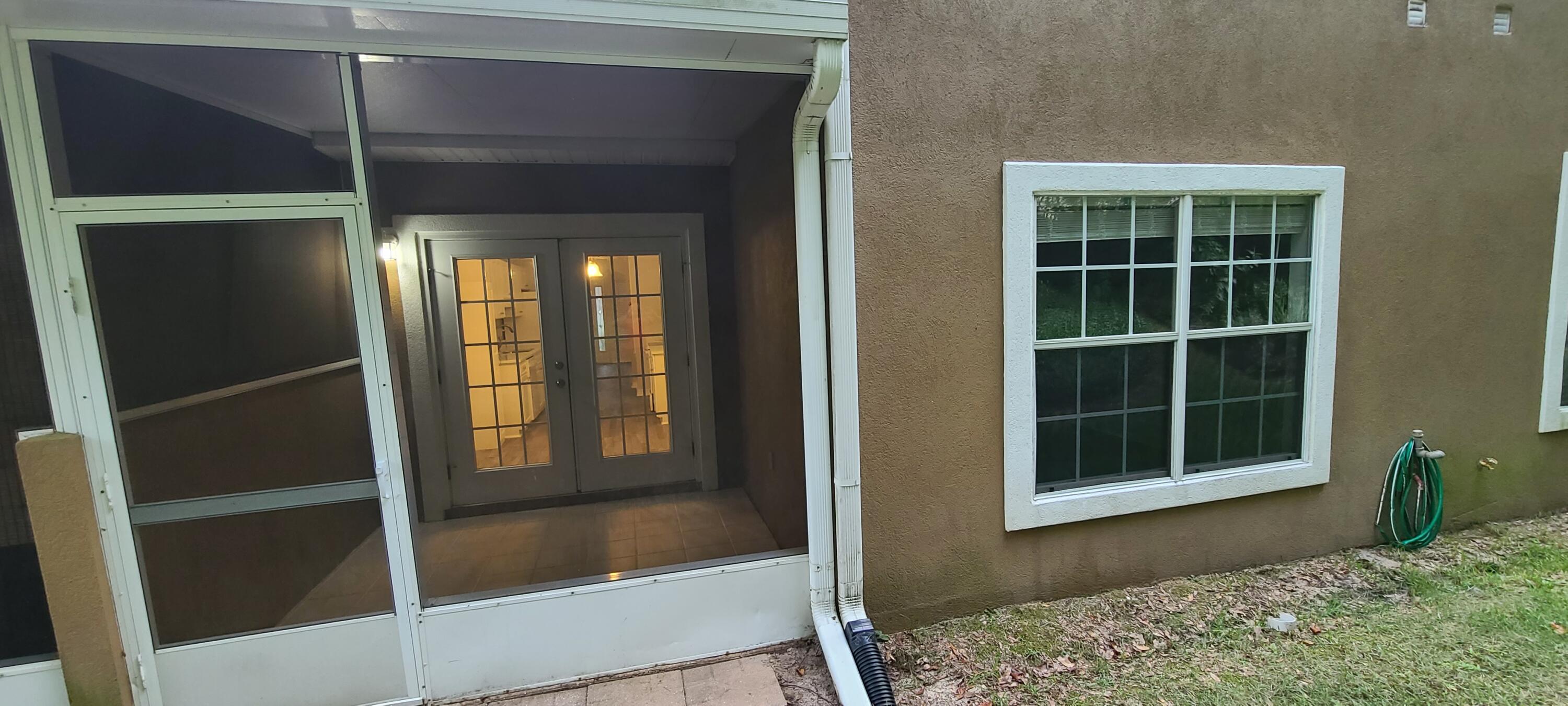 REFLECTIONS AT BLUEWATER BAY T/H lOT 8 - Residential Lease