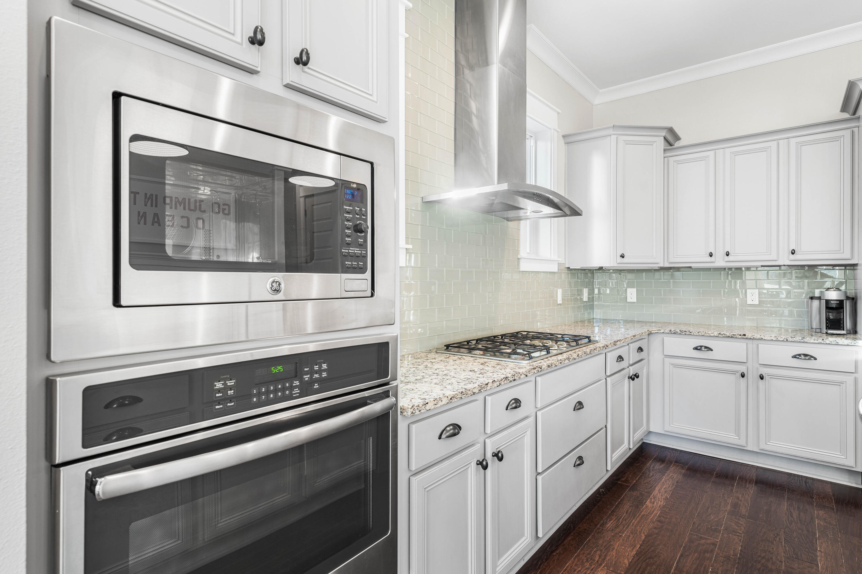 PROMINENCE - Residential