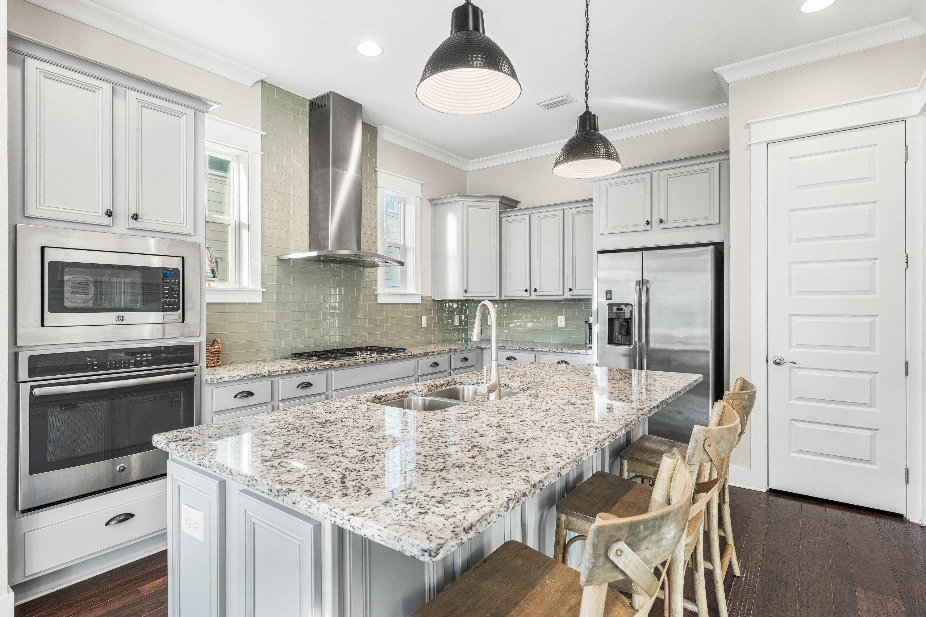 PROMINENCE - Residential