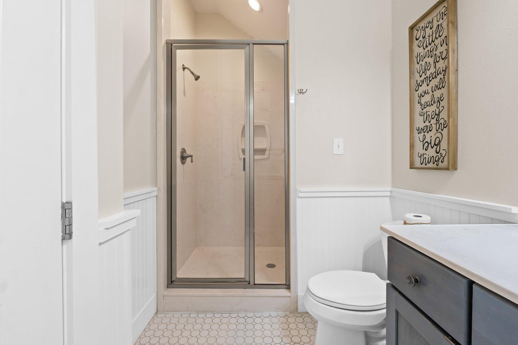 SUMMER'S EDGE - Residential