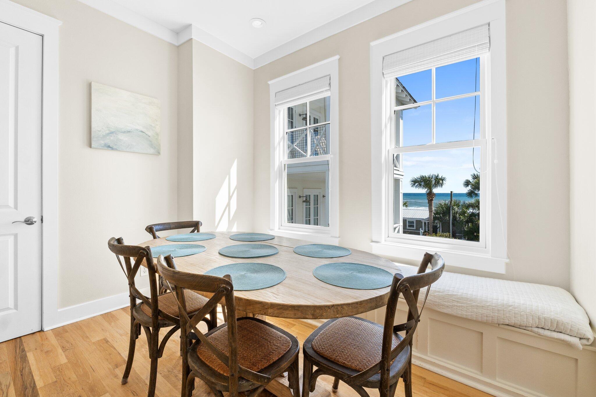 SUMMER'S EDGE - Residential