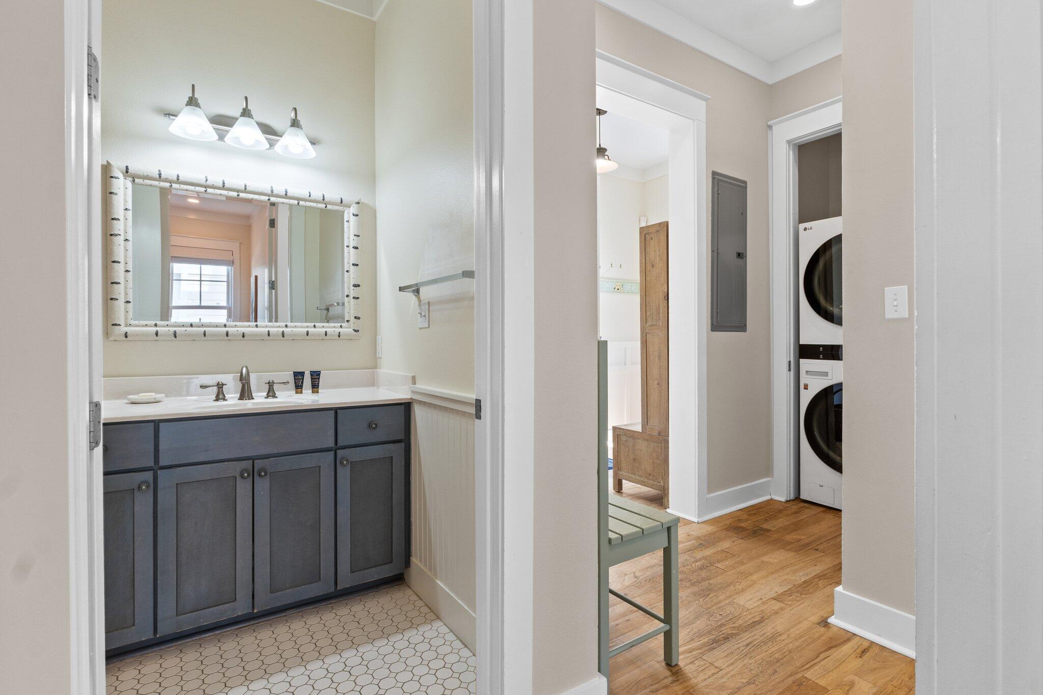 SUMMER'S EDGE - Residential