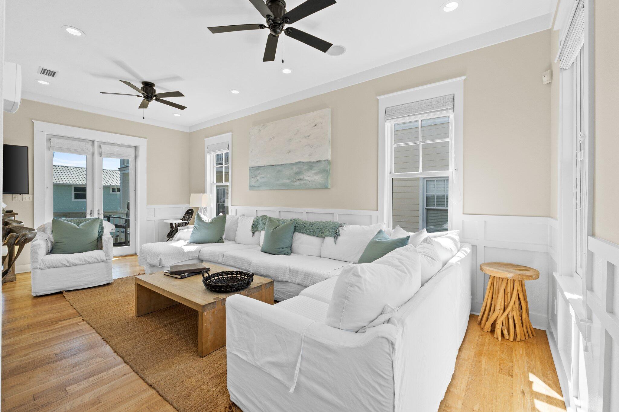 SUMMER'S EDGE - Residential