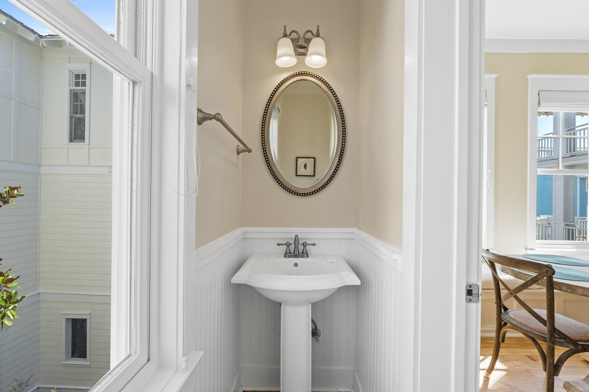 SUMMER'S EDGE - Residential