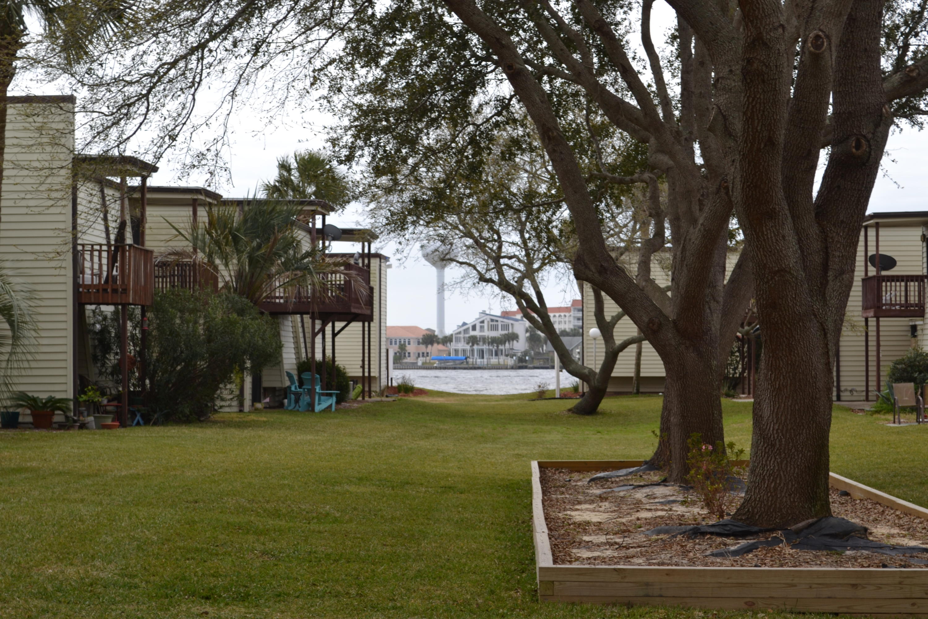 FOUNTAINHEAD COND UNIT 8A - Residential