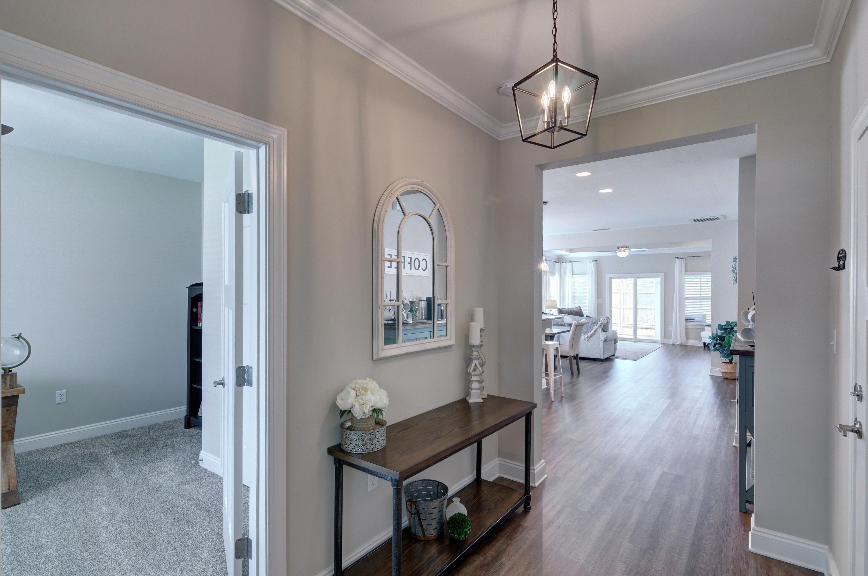 HERITAGE OAKS - Residential