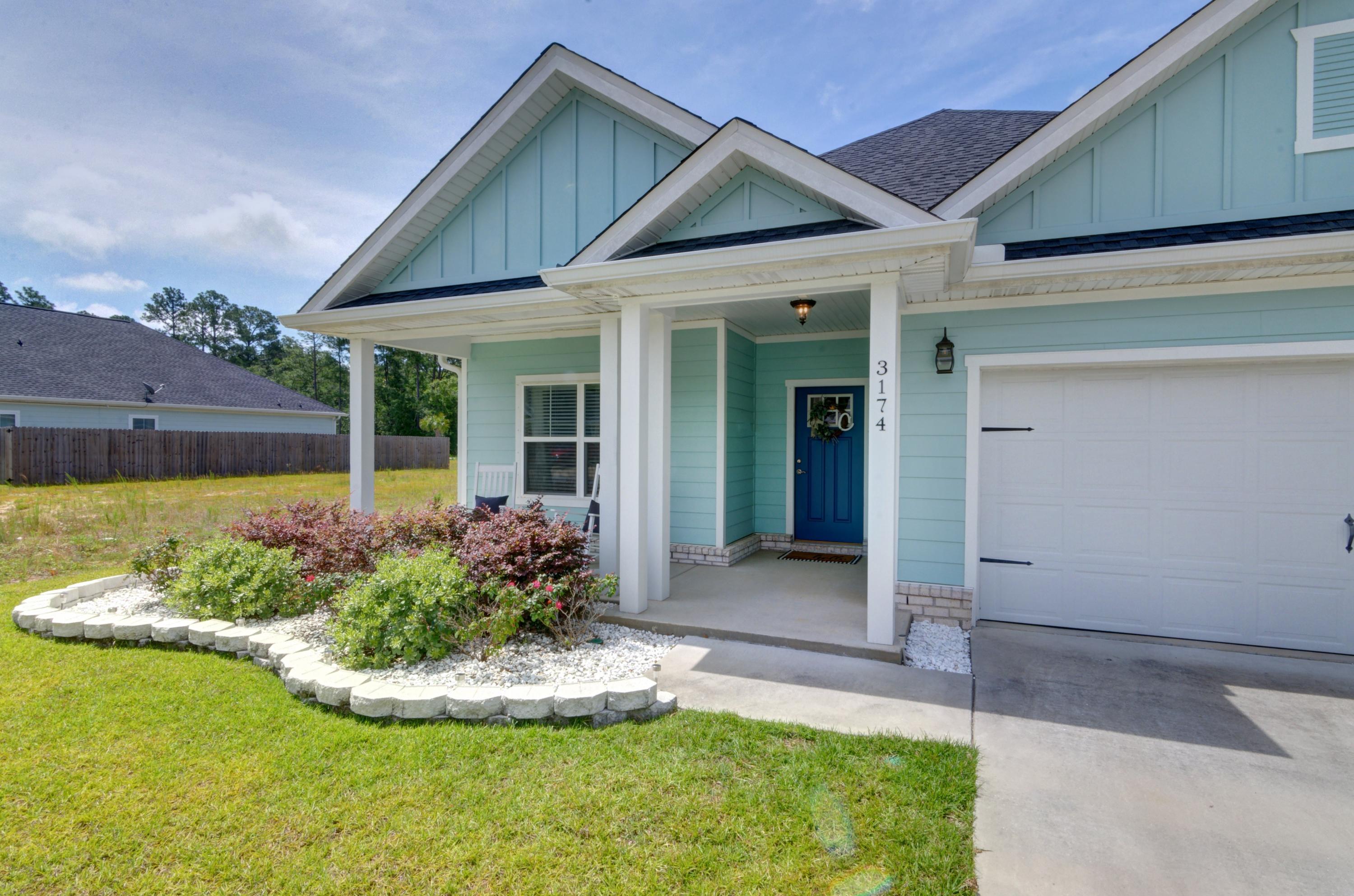 HERITAGE OAKS - Residential