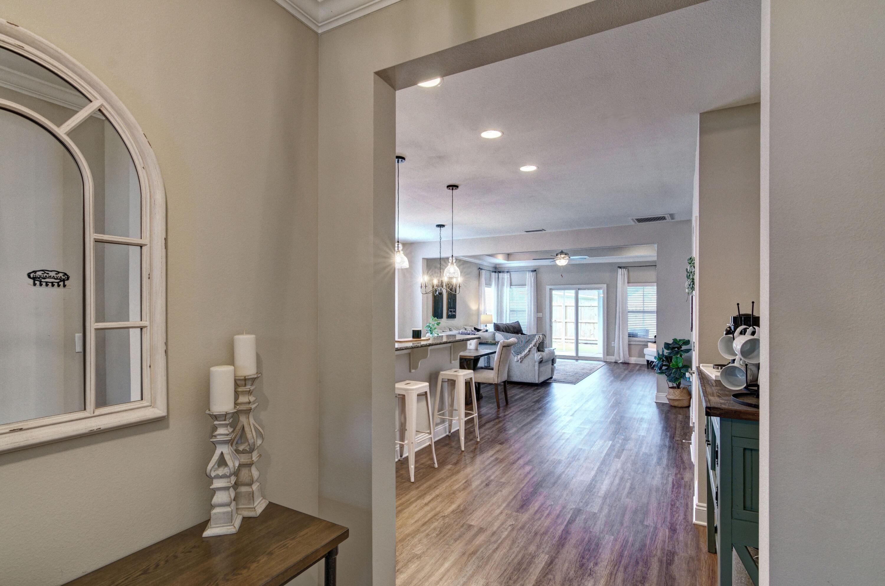 HERITAGE OAKS - Residential