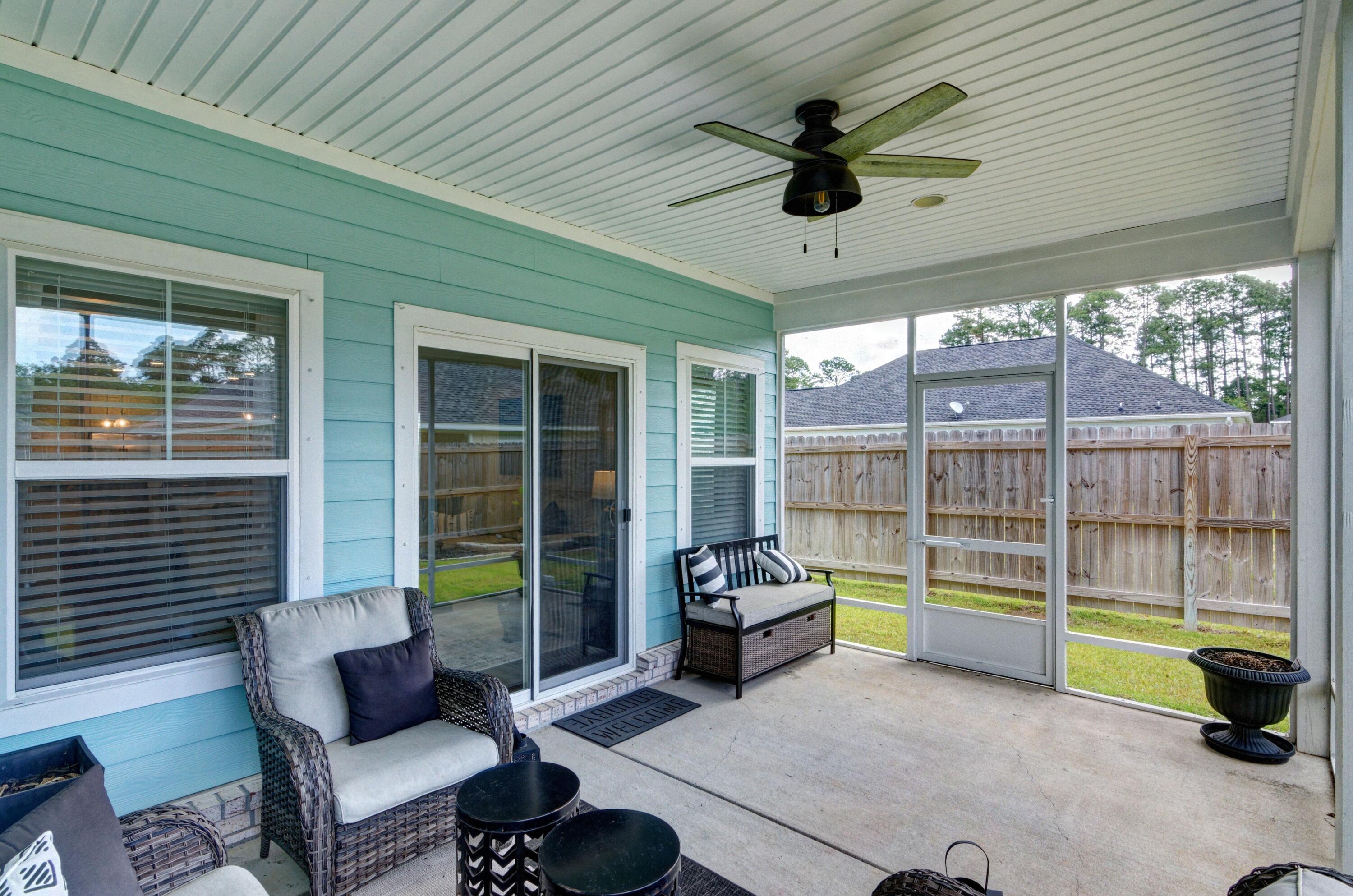 HERITAGE OAKS - Residential