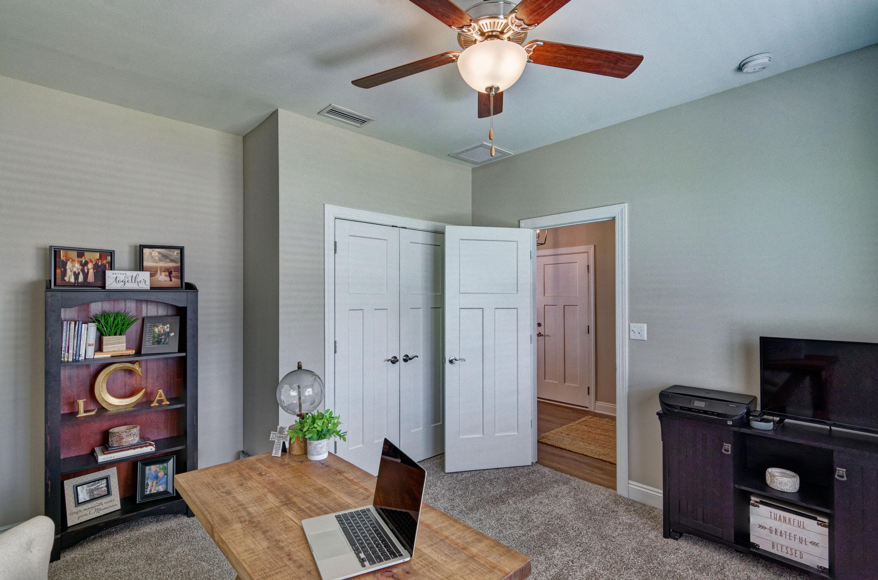 HERITAGE OAKS - Residential