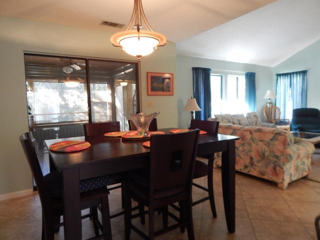 ROYAL OAKS VILLAS - Residential