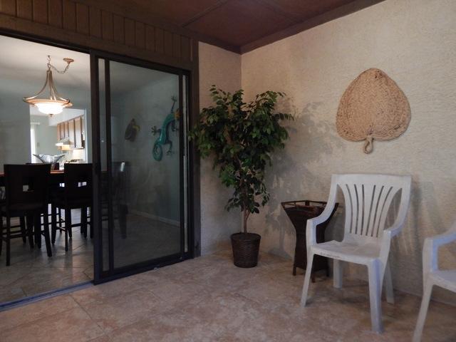 ROYAL OAKS VILLAS - Residential