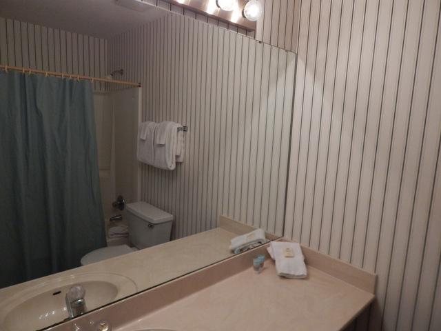 ROYAL OAKS VILLAS - Residential