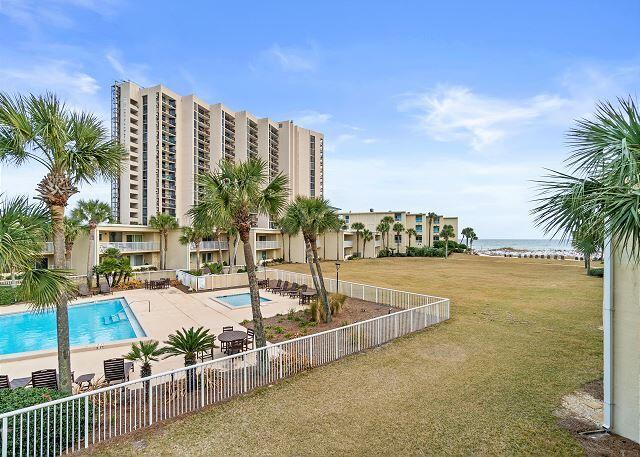 SILVER DUNES CONDO - Residential