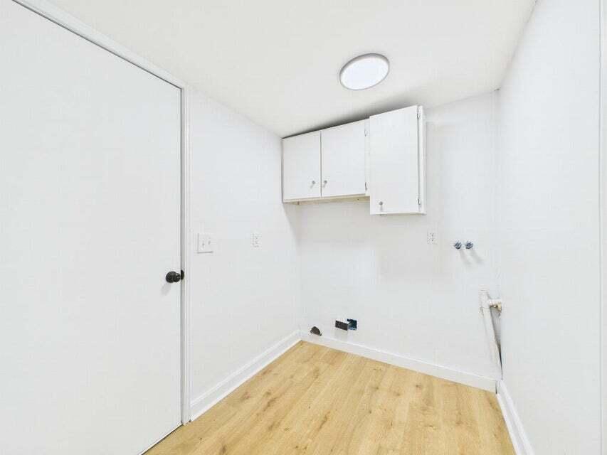 CRESTVIEW - Residential Lease