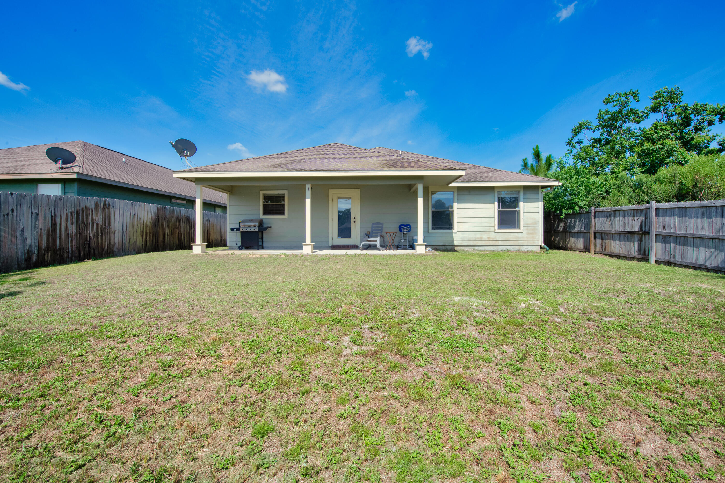 COTTAGES AT EAST RIVER - Residential