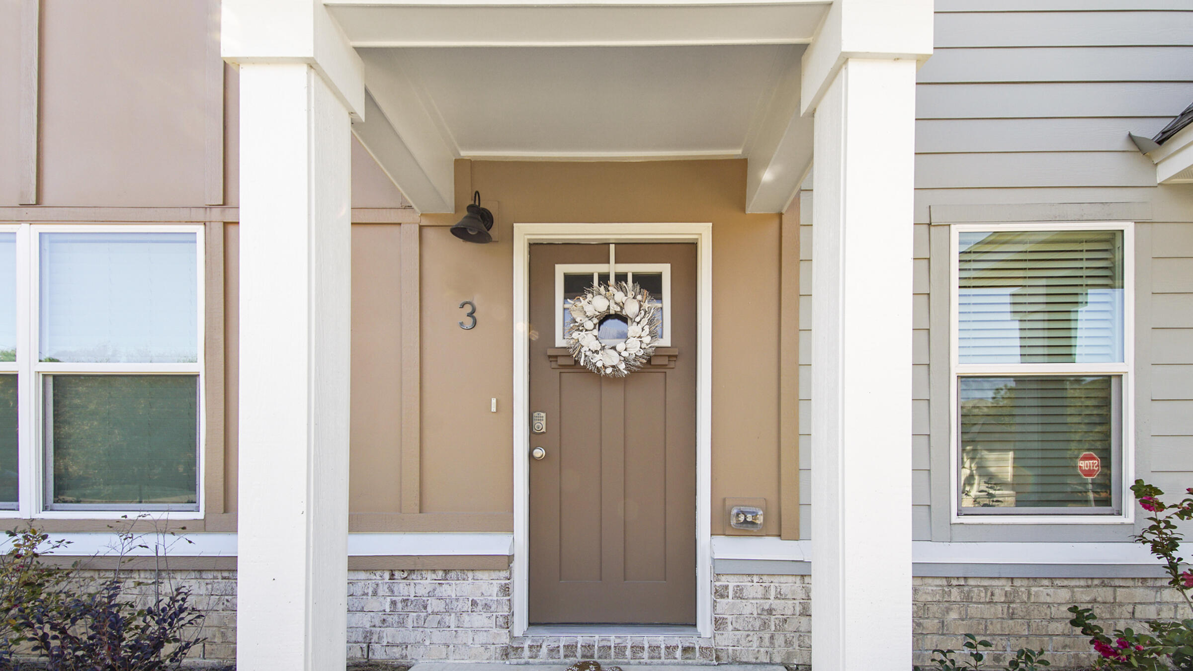 TUSCAN VILLAGE TH - Residential