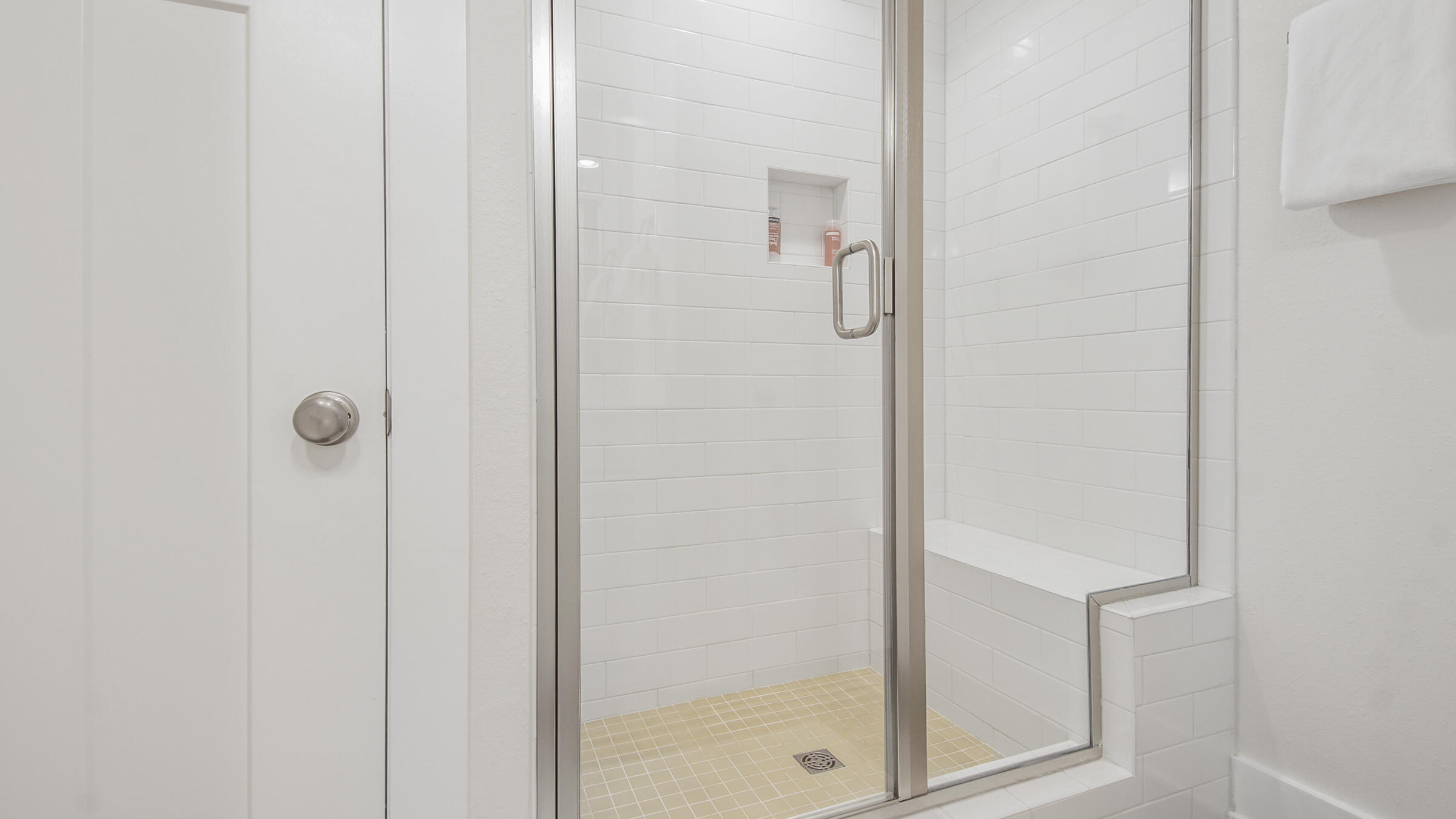 TUSCAN VILLAGE TH - Residential