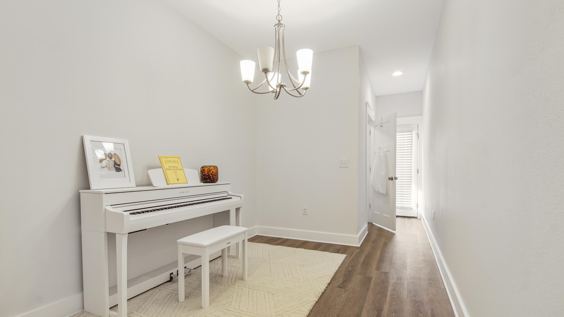 TUSCAN VILLAGE TH - Residential