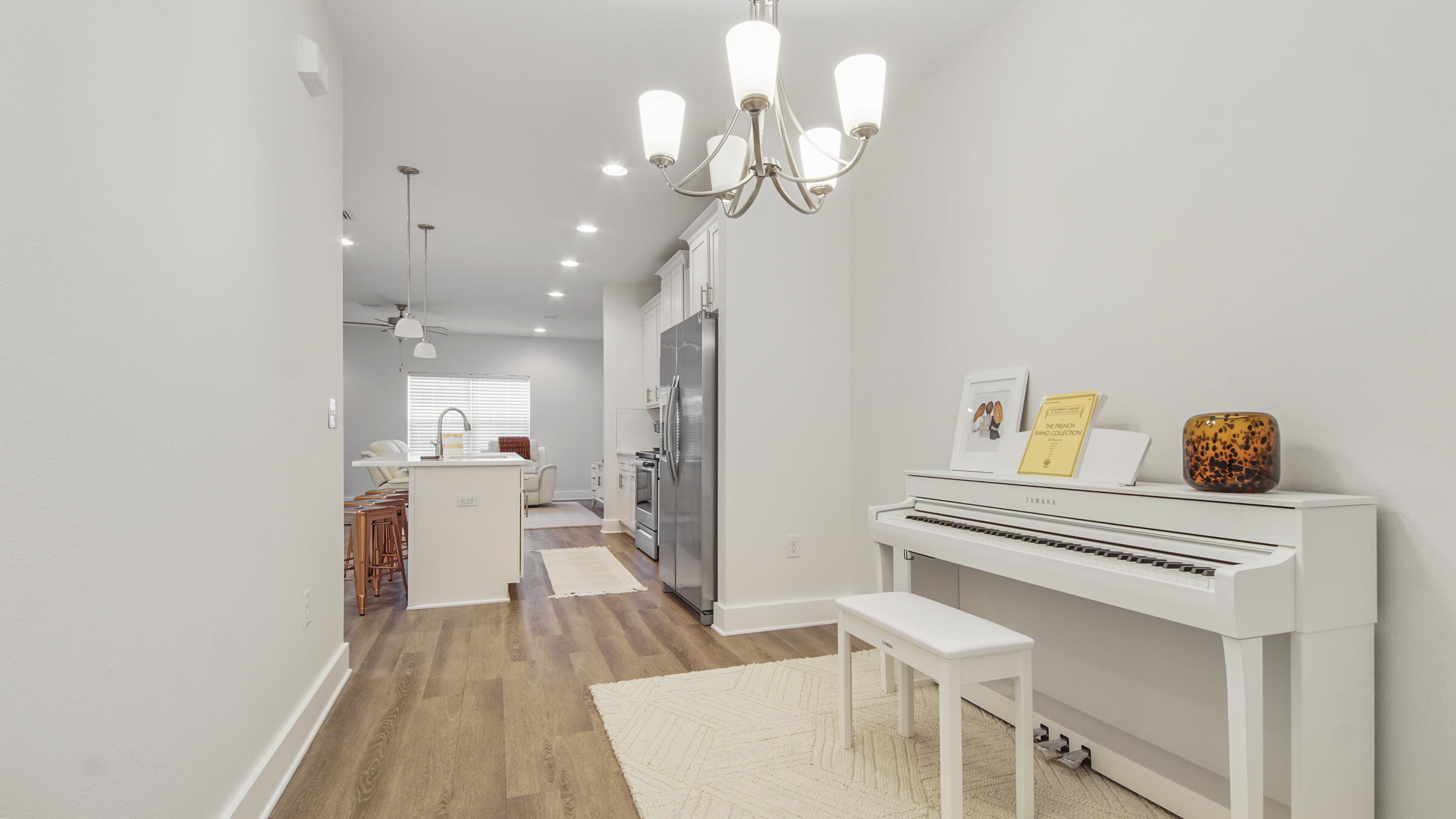 TUSCAN VILLAGE TH - Residential