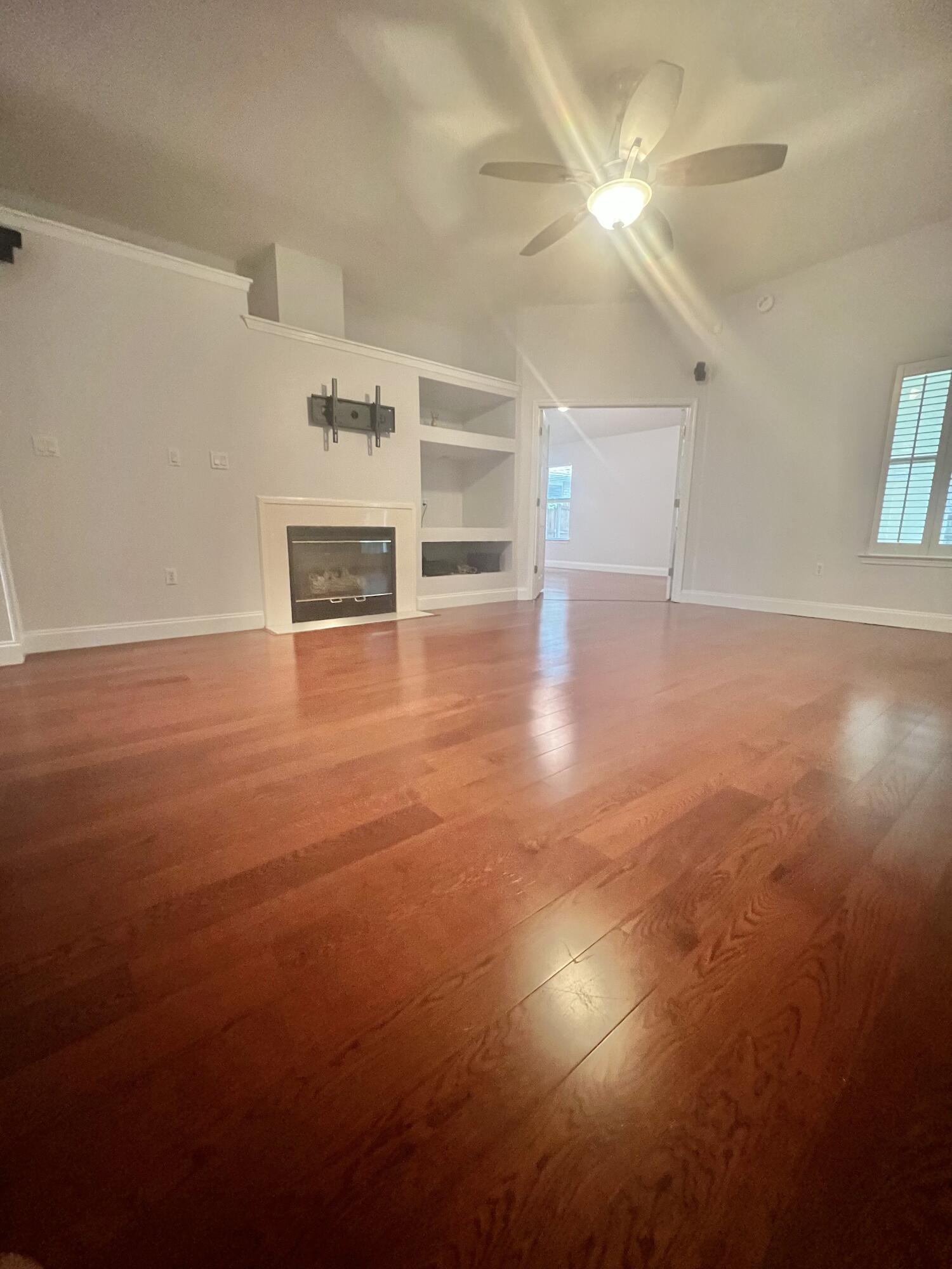 MAGNOLIA FOREST S/D PH 2 - Residential Lease