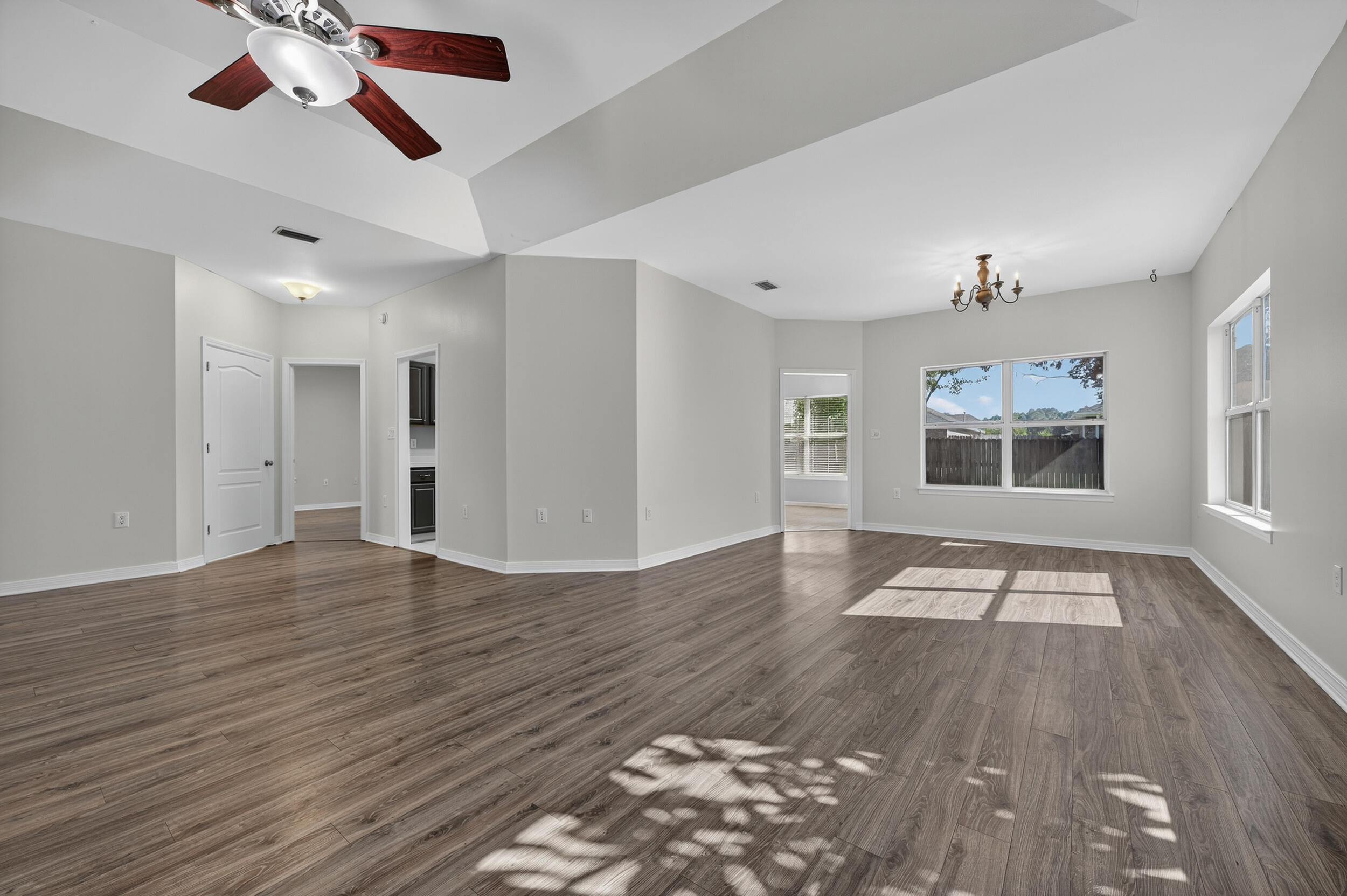 Parker's Landing - Residential
