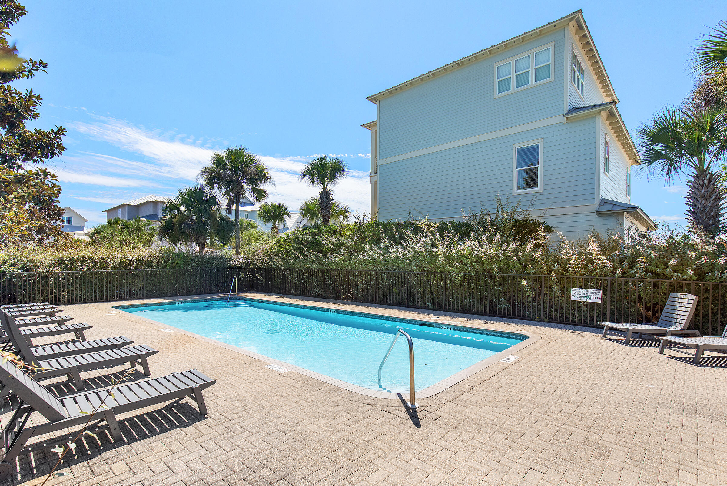 Dune Estates Of Seagrove - Residential