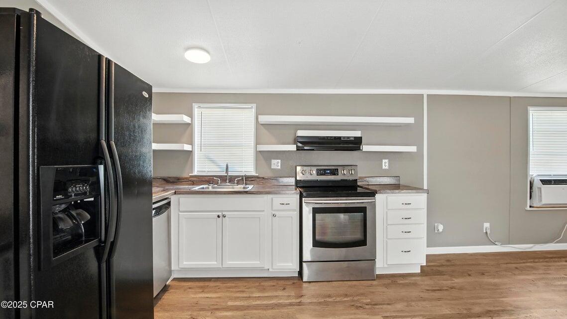 BAYSIDE PARK UNIT 1 - Residential