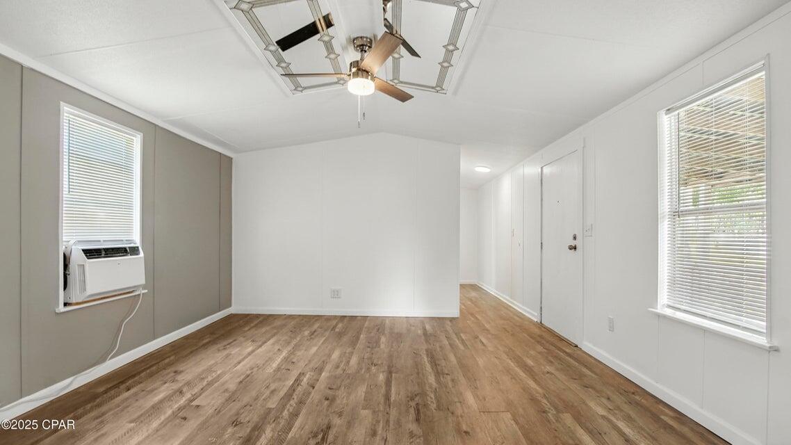 BAYSIDE PARK UNIT 1 - Residential