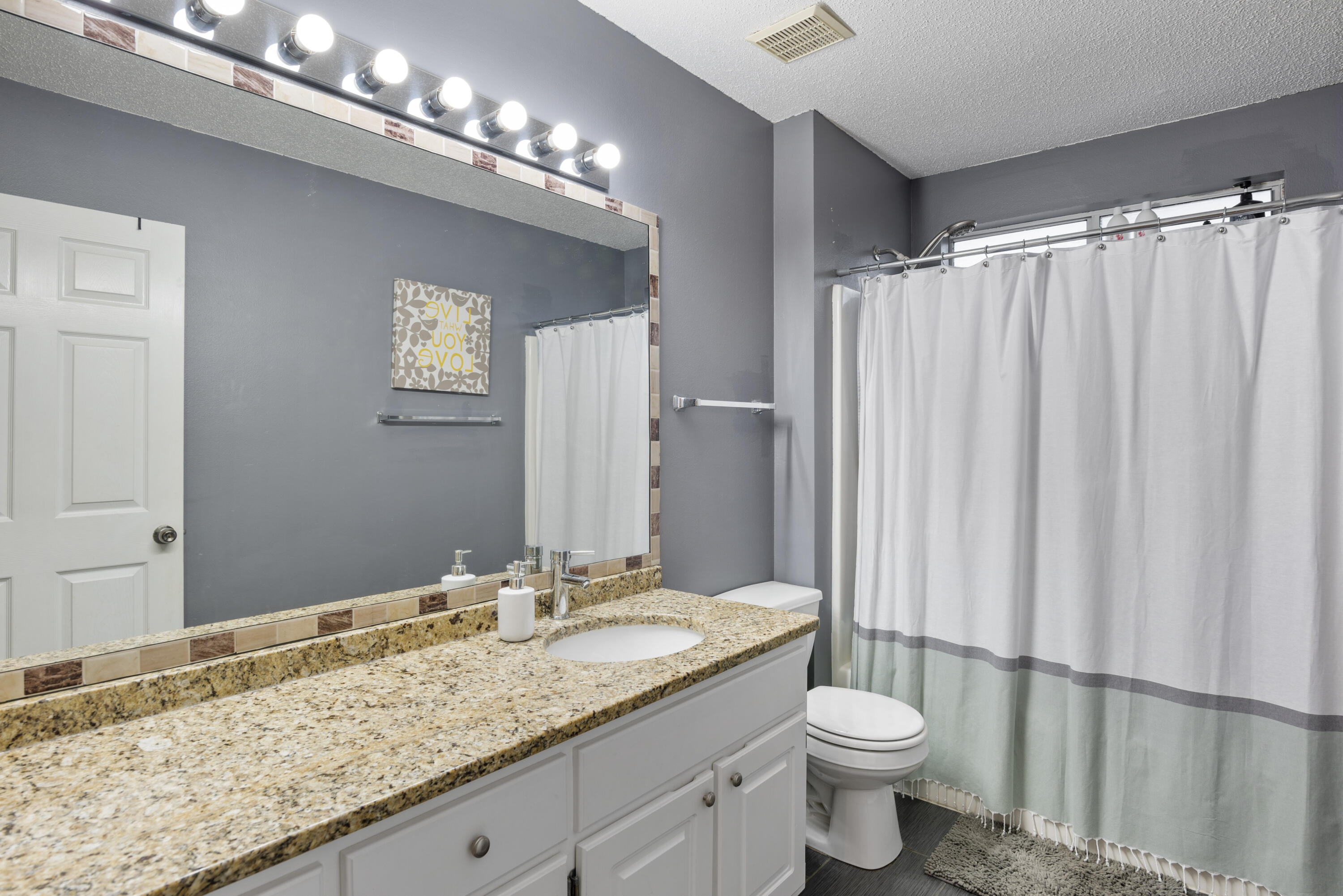 EMERALD VILLAGE S/D - Residential