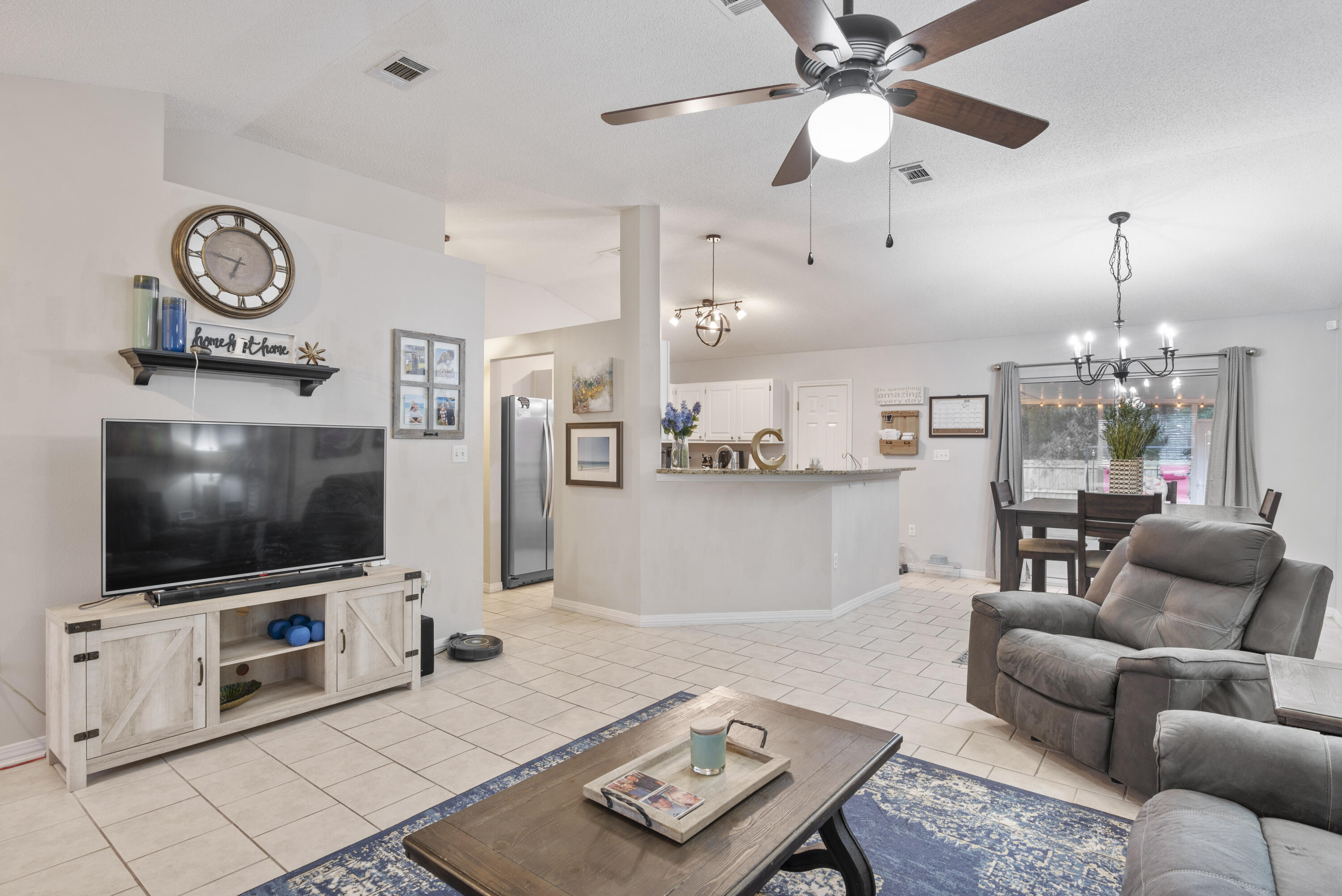 EMERALD VILLAGE S/D - Residential