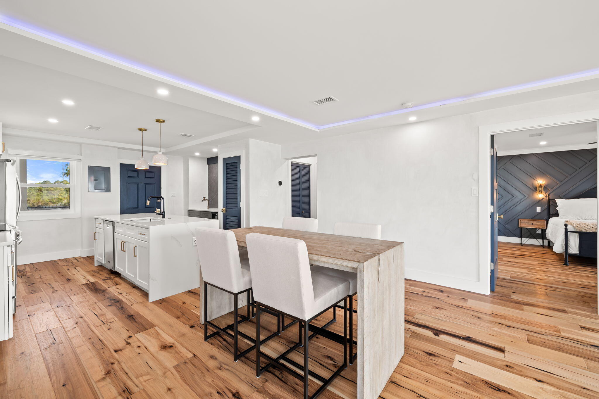 RAMSGATE HARBOUR PH 3 CONDO - Residential