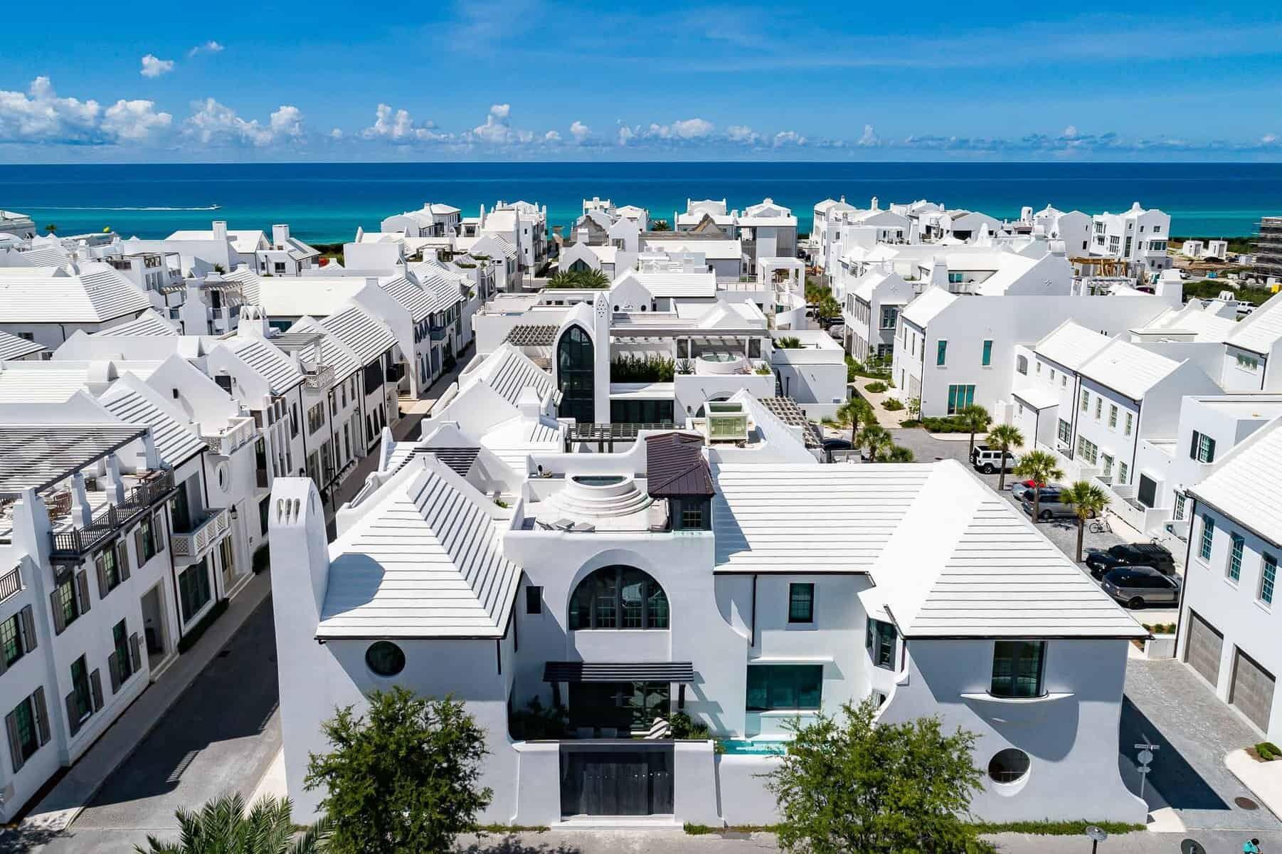 RAMSGATE HARBOUR PH 3 CONDO - Residential