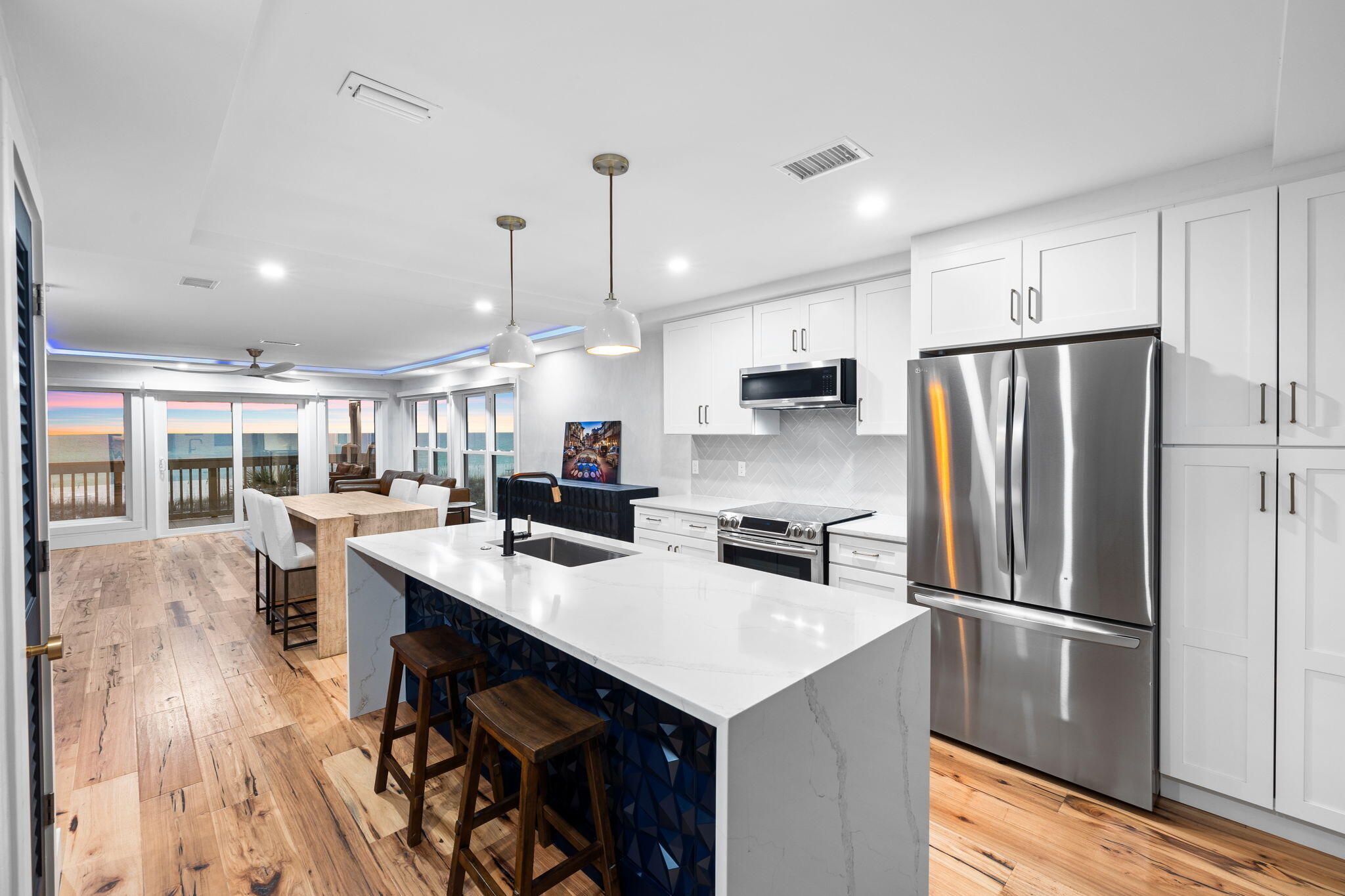 RAMSGATE HARBOUR PH 3 CONDO - Residential